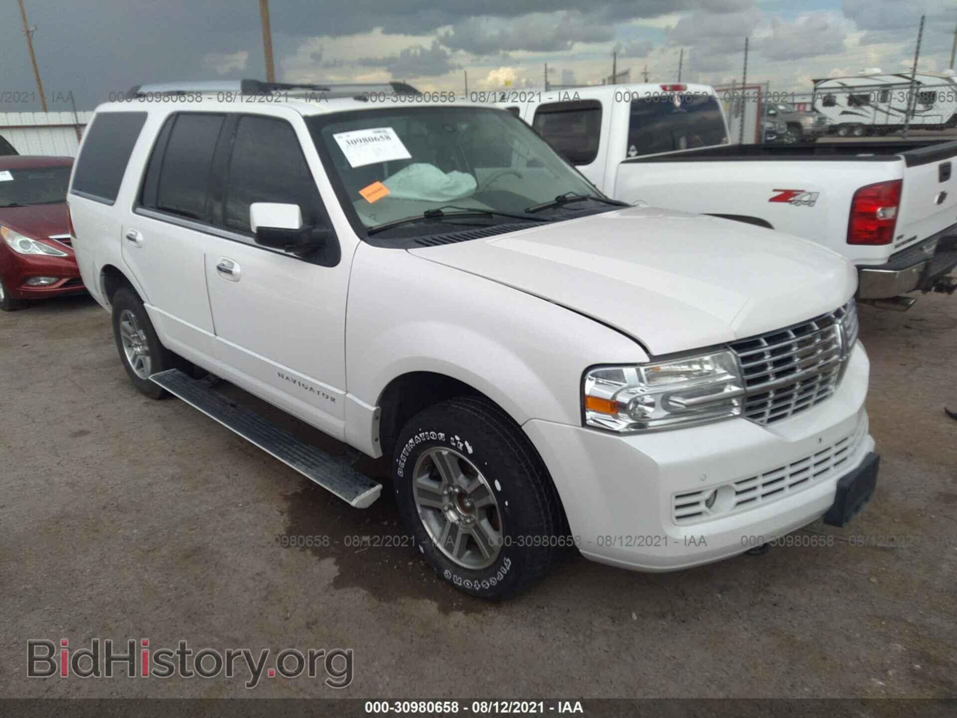 Фотография 5LMJJ2J50EEL08778 - LINCOLN NAVIGATOR 2014