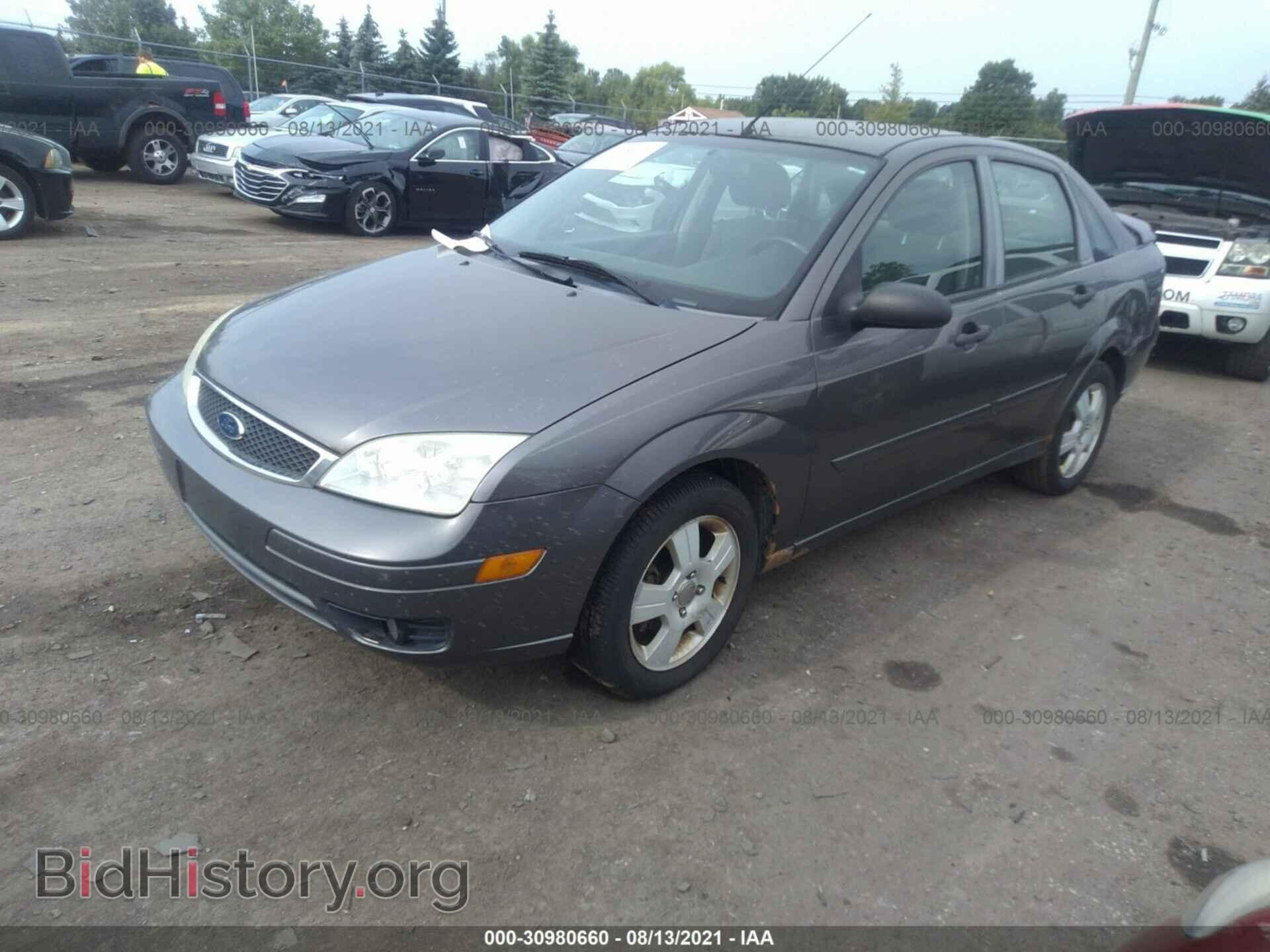 2007 FORD FOCUS - VIN: 1FAHP34N77W222182 - Фото 2
