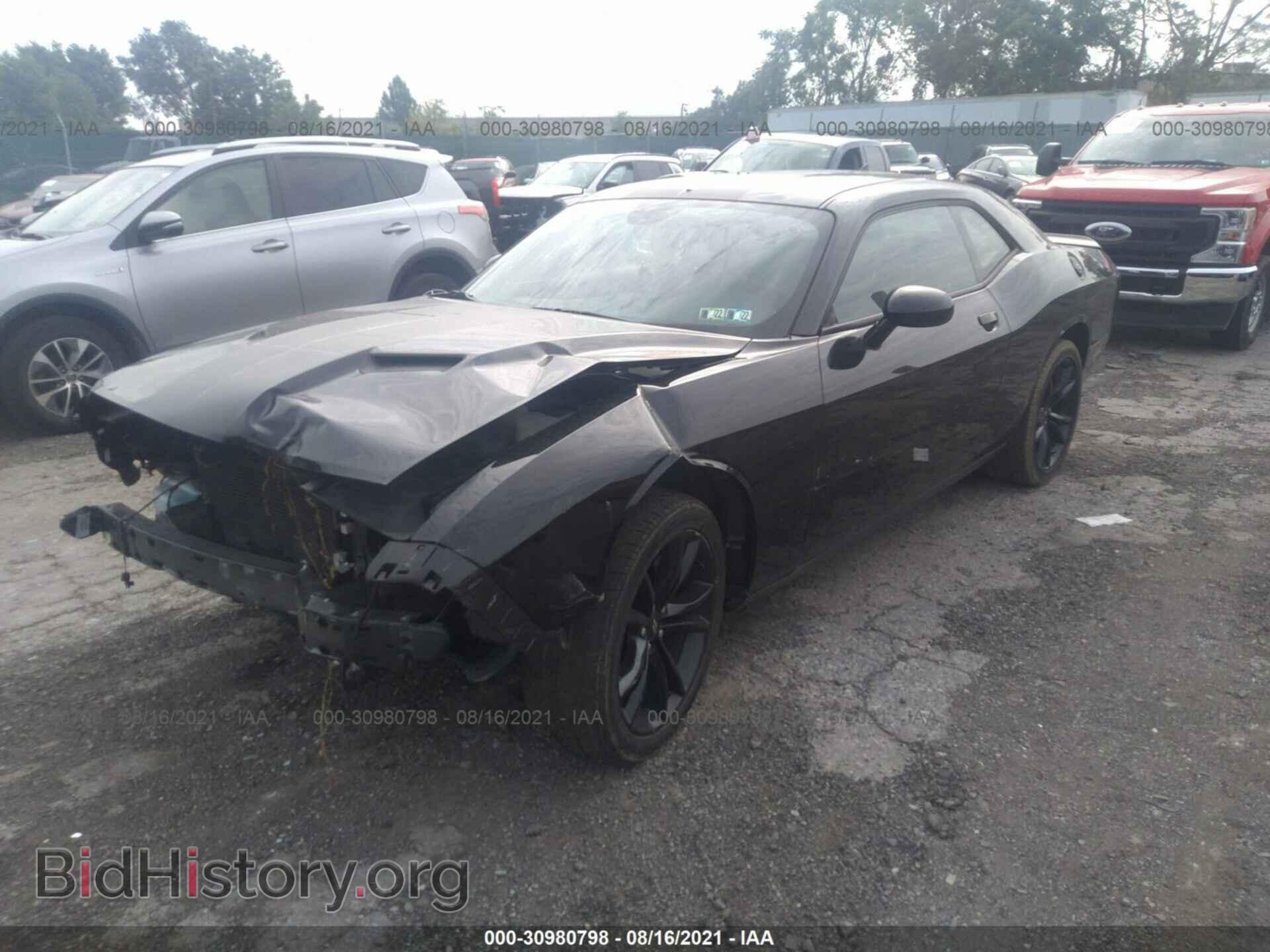 2017 DODGE CHALLENGER - VIN: 2C3CDZAG4HH592208 - Photo 2