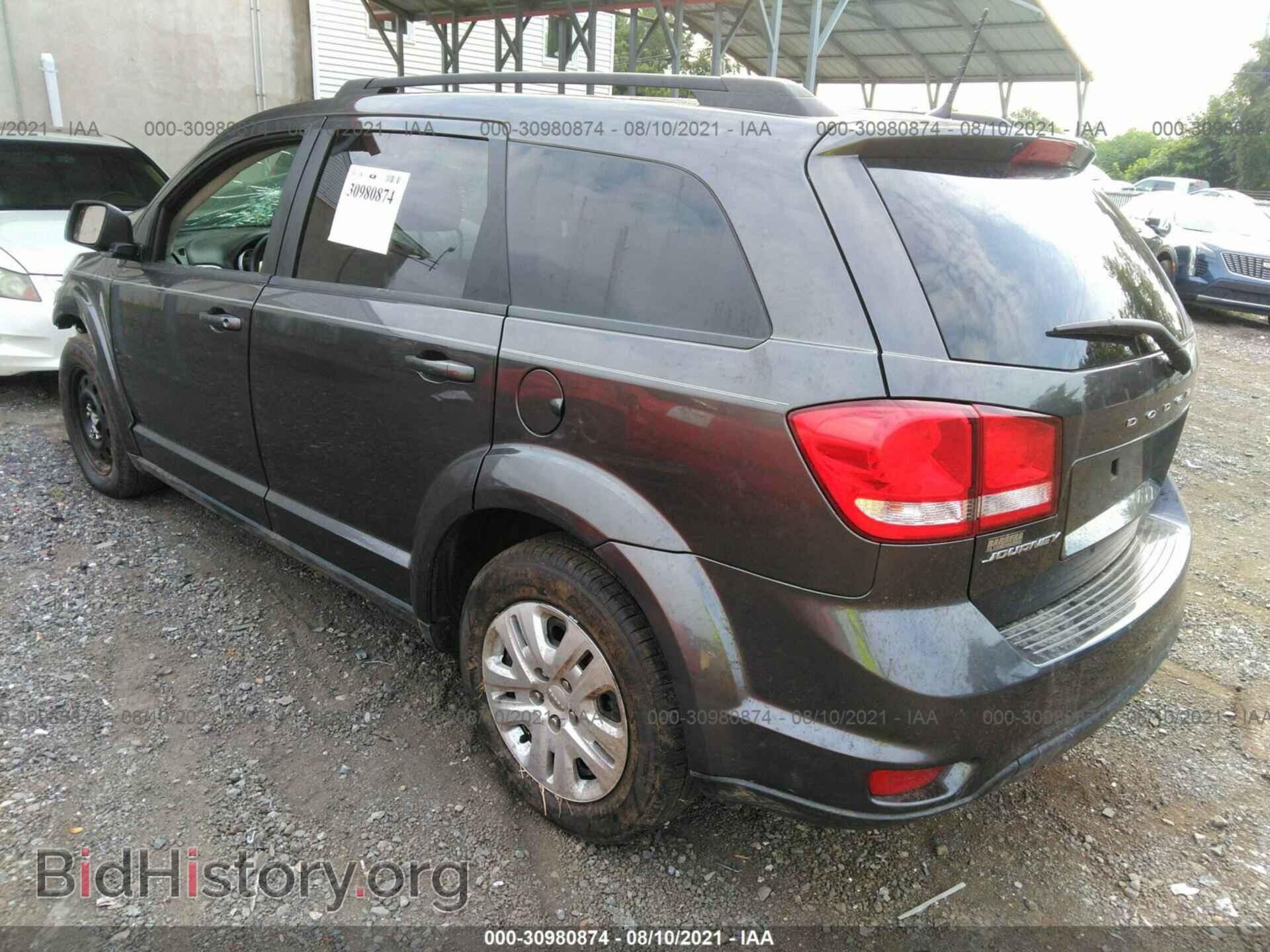 2019 DODGE JOURNEY - VIN: 3C4PDCBB9KT857152 - Фото 3