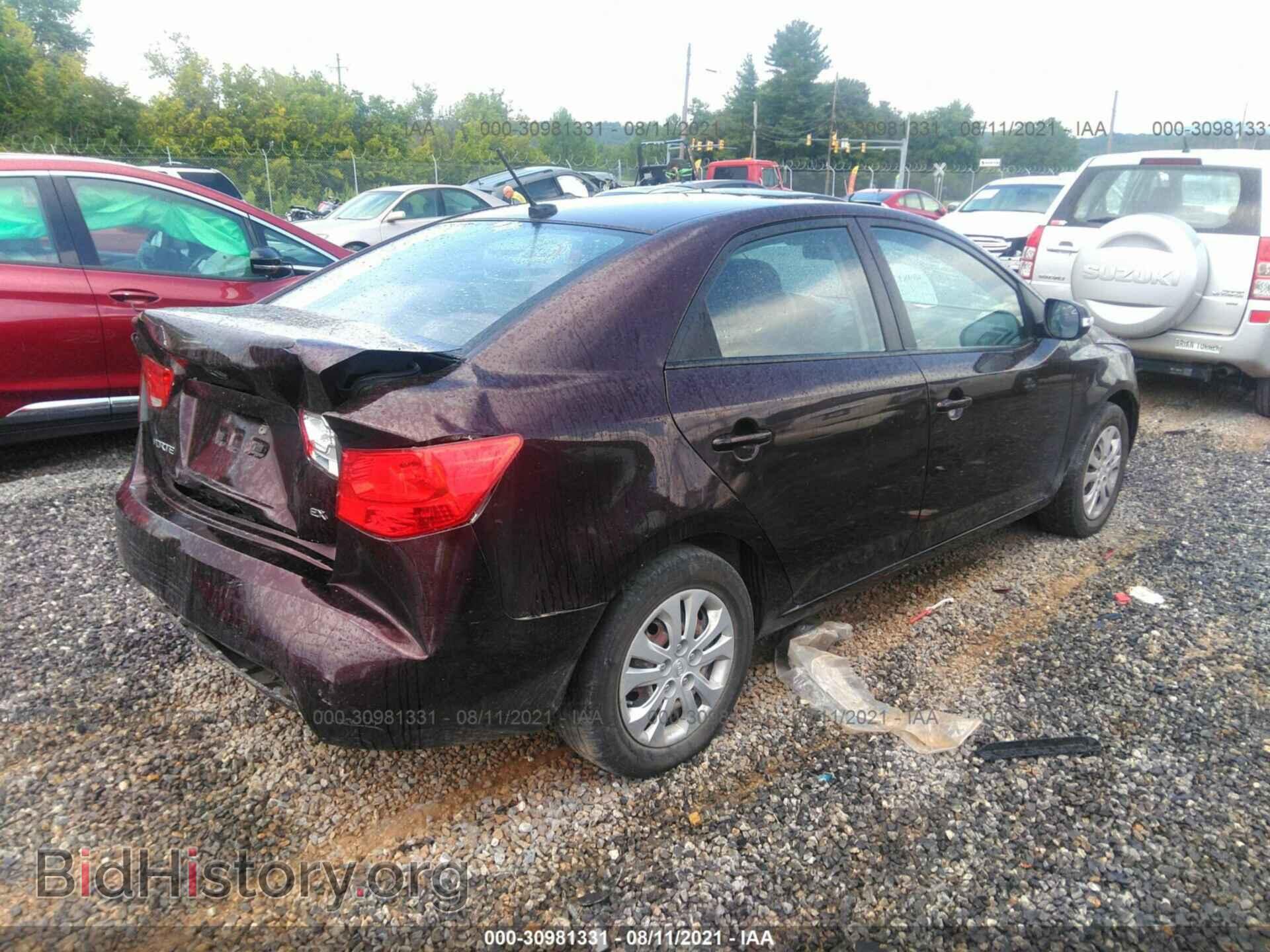 2010 KIA FORTE - VIN: KNAFU4A2XA5058320 - Фото 4