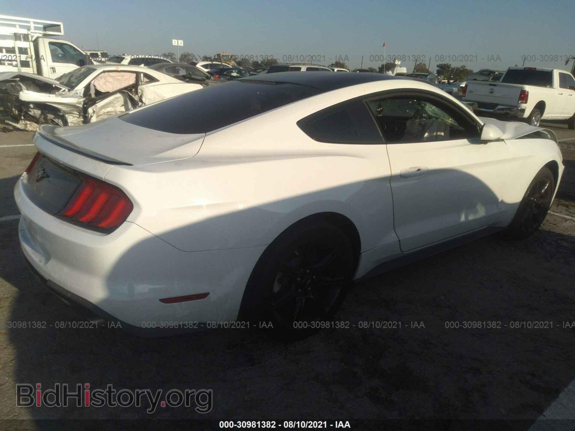 2018 FORD MUSTANG - VIN: 1FA6P8TH0J5163540 - Фото 4