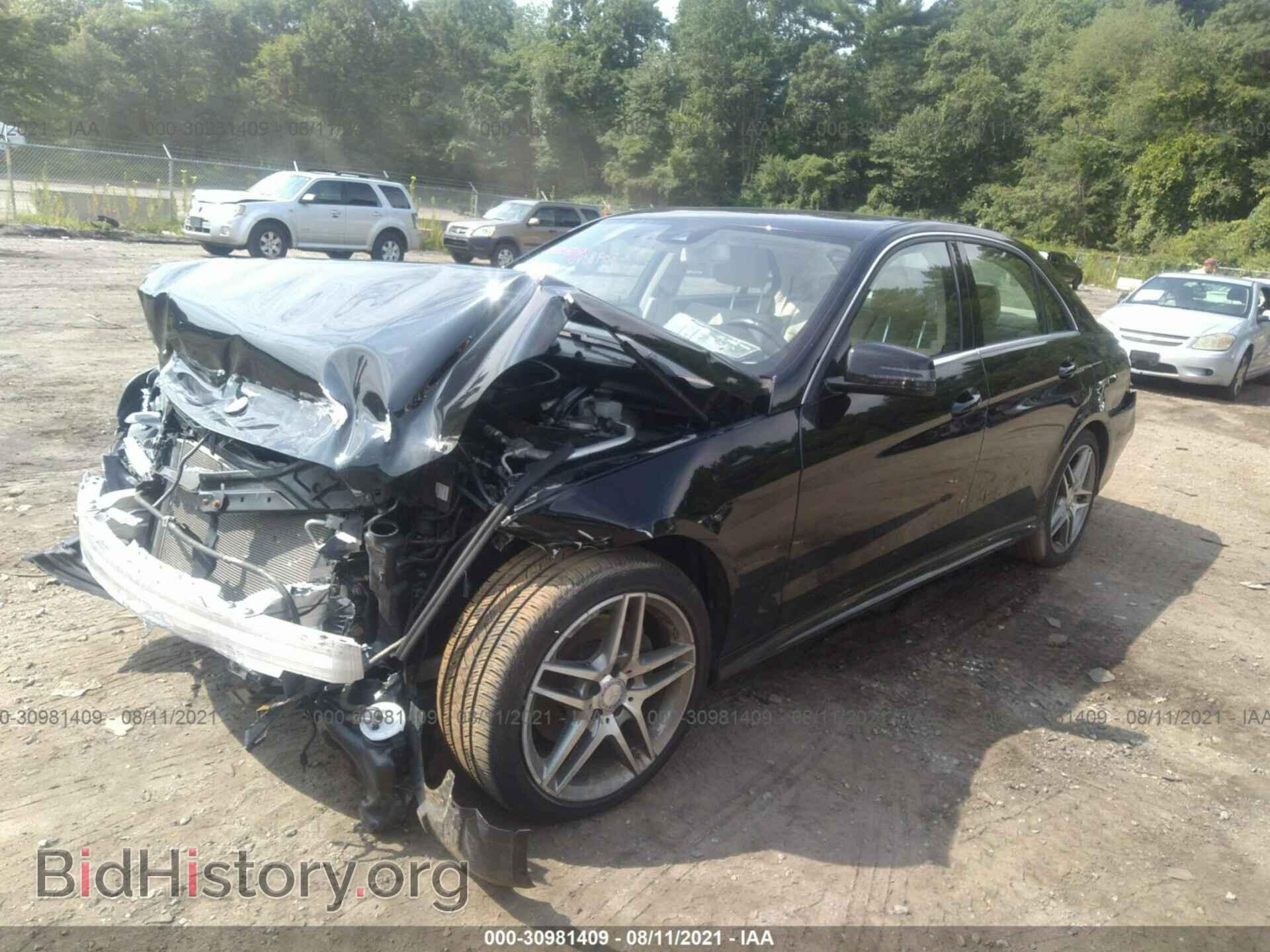 2016 MERCEDES-BENZ E-CLASS - VIN: WDDHF8JB6GB224958 - Фото 2