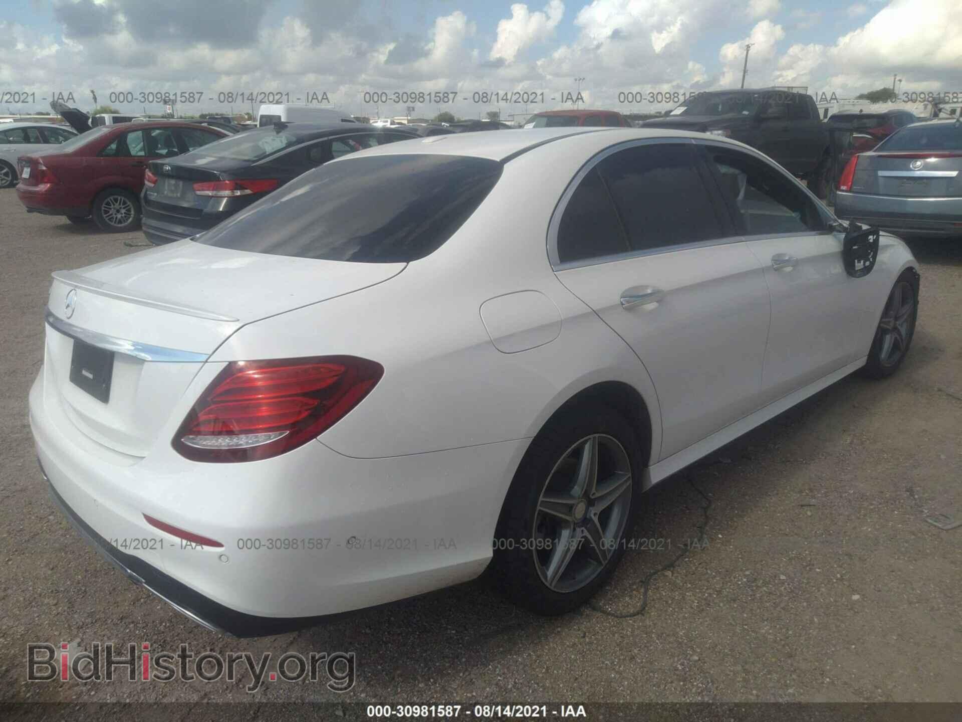 2017 MERCEDES-BENZ E-CLASS - VIN: WDDZF4JB5HA128078 - Фото 4