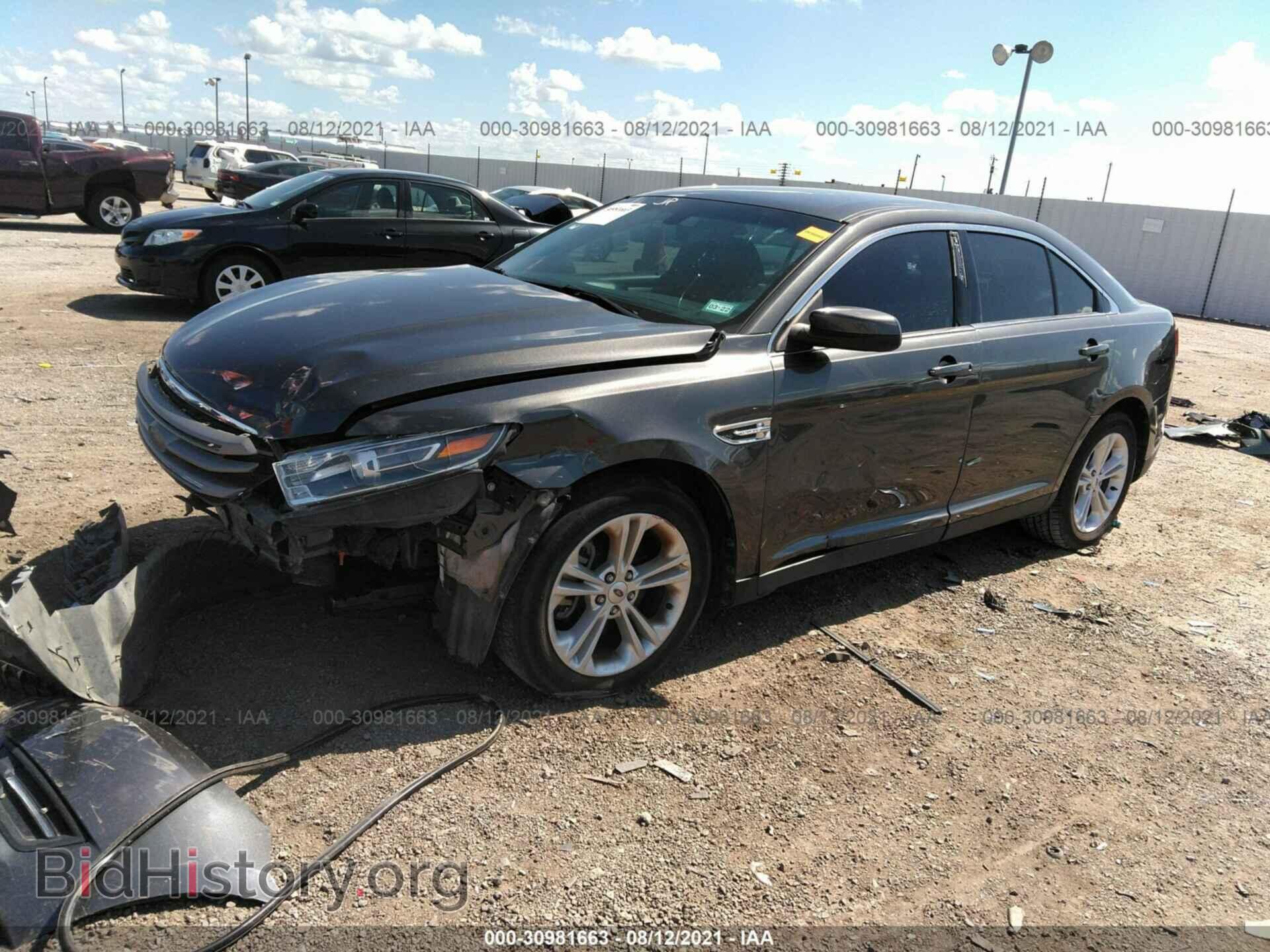 2017 FORD TAURUS - VIN: 1FAHP2H84HG109865 - Фото 2