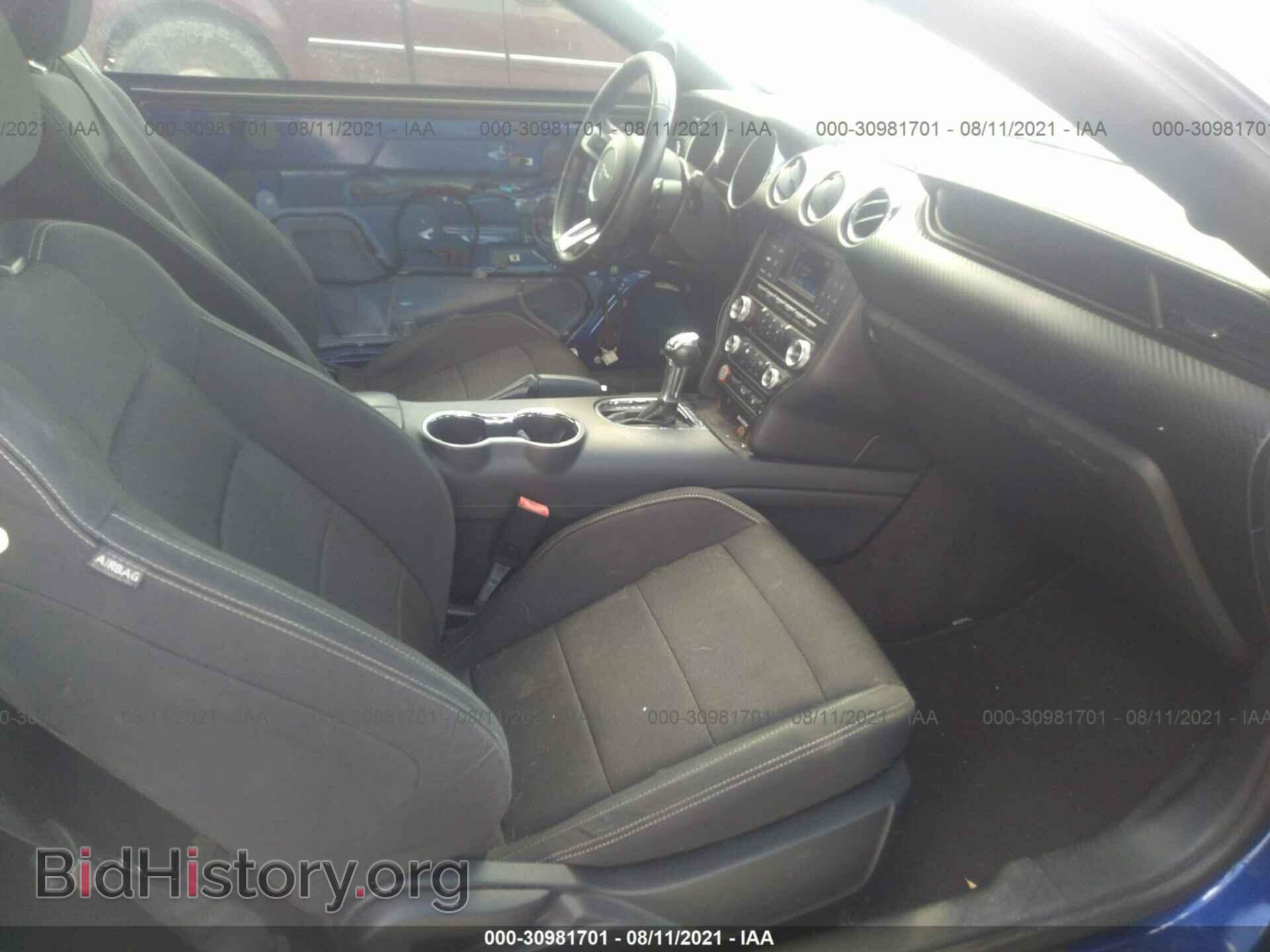 2016 FORD MUSTANG - VIN: 1FA6P8AM6G5228822 - Фото 5