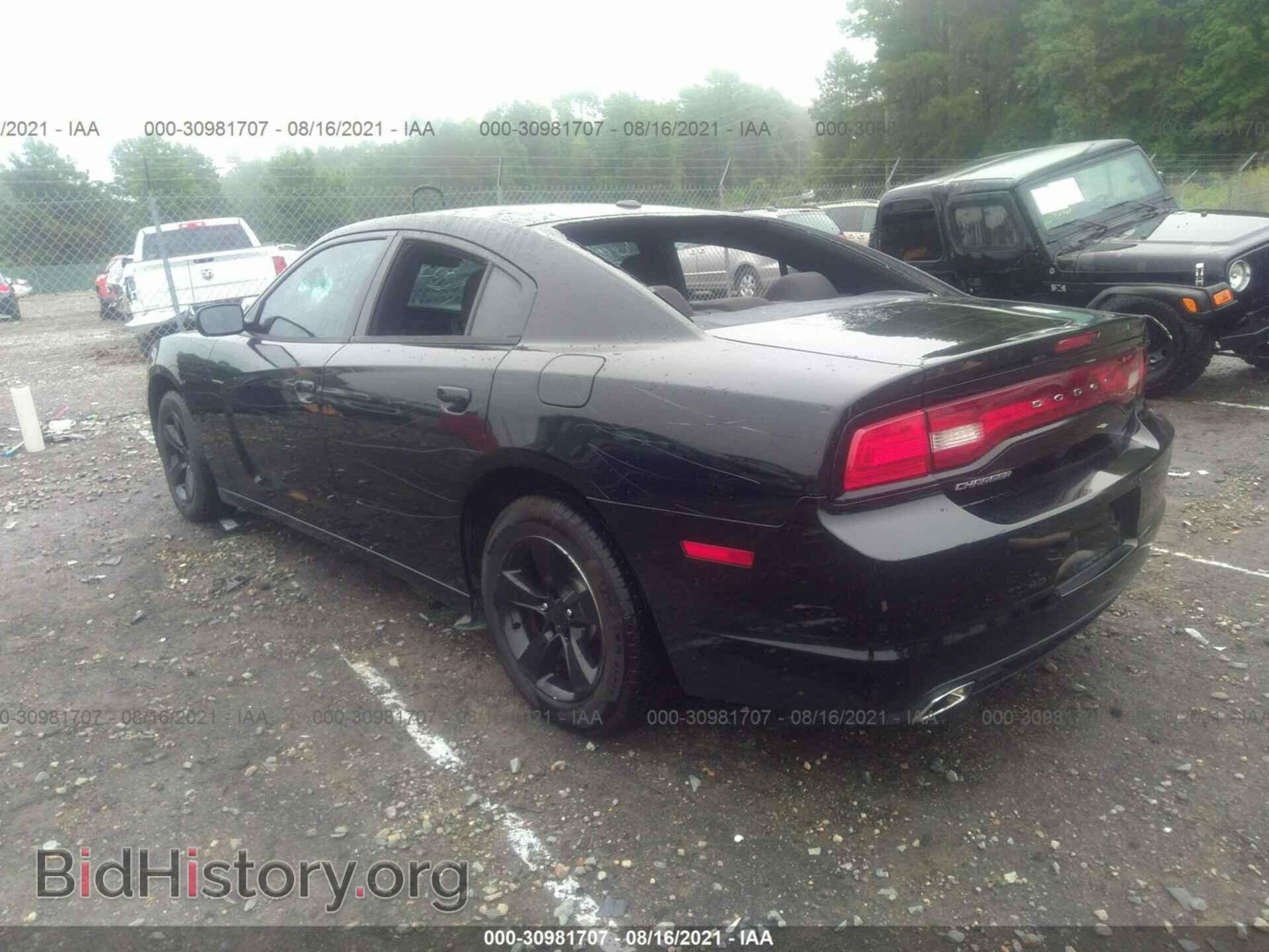 2012 DODGE CHARGER - VIN: 2C3CDXBGXCH211361 - Фото 3
