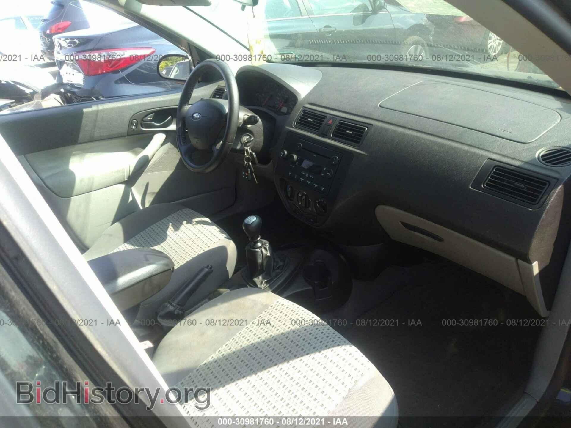 2007 FORD FOCUS - VIN: 1FAHP34N57W352848 - Фото 5