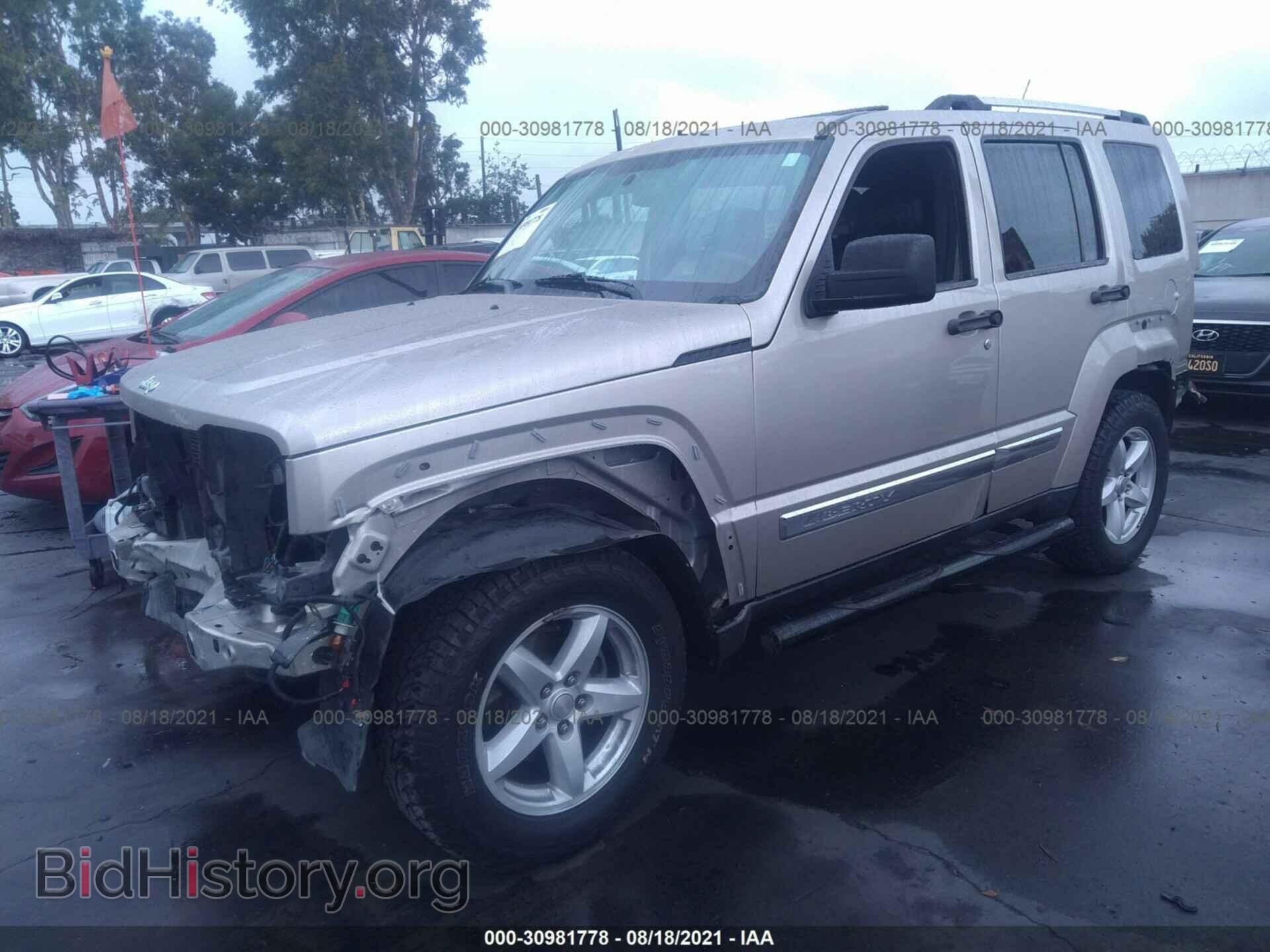 2011 JEEP LIBERTY - VIN: 1J4PP5GK8BW503770 - Фото 2