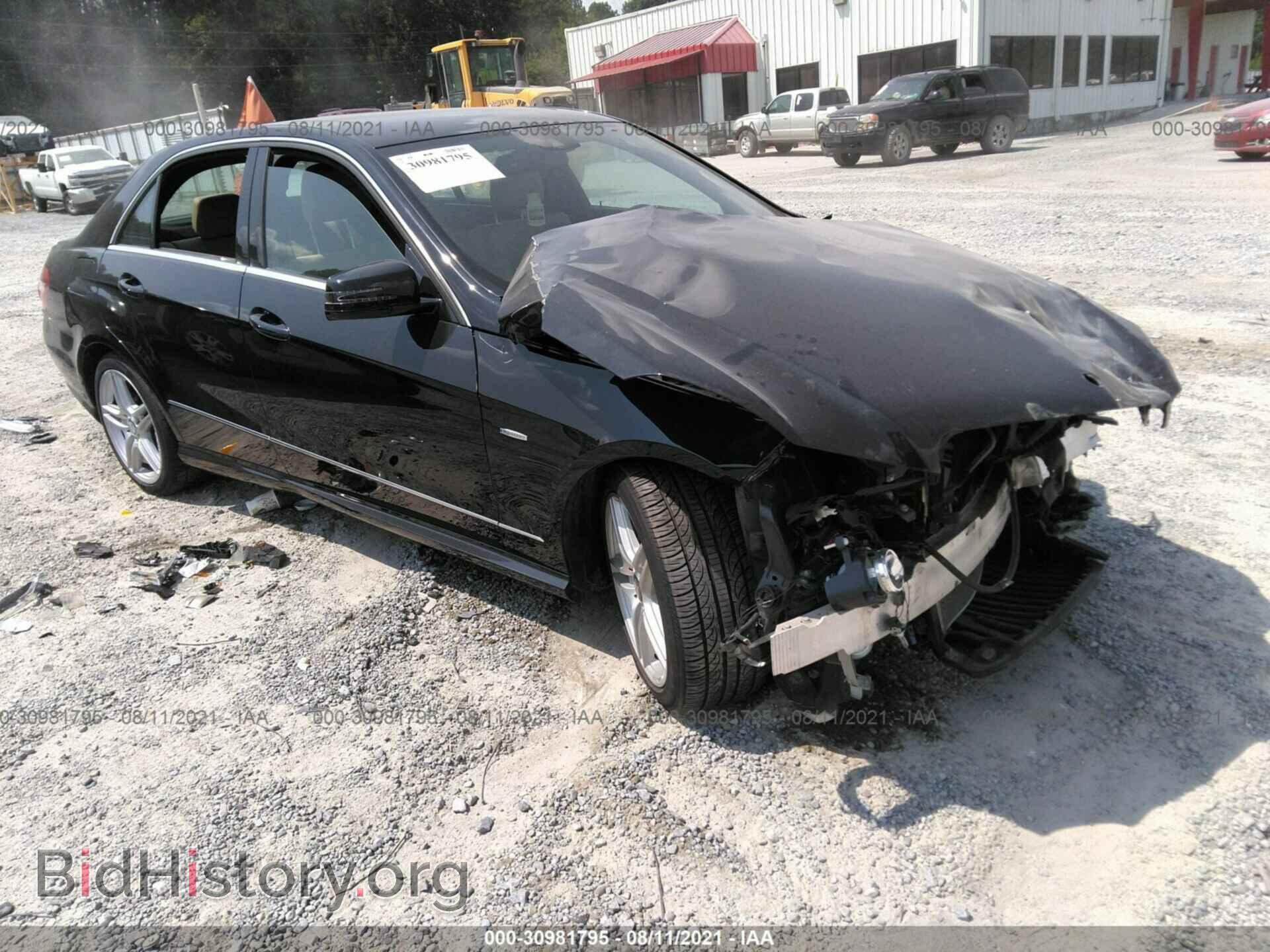 Фотография WDDHF5KB5CA571453 - MERCEDES-BENZ E-CLASS 2012