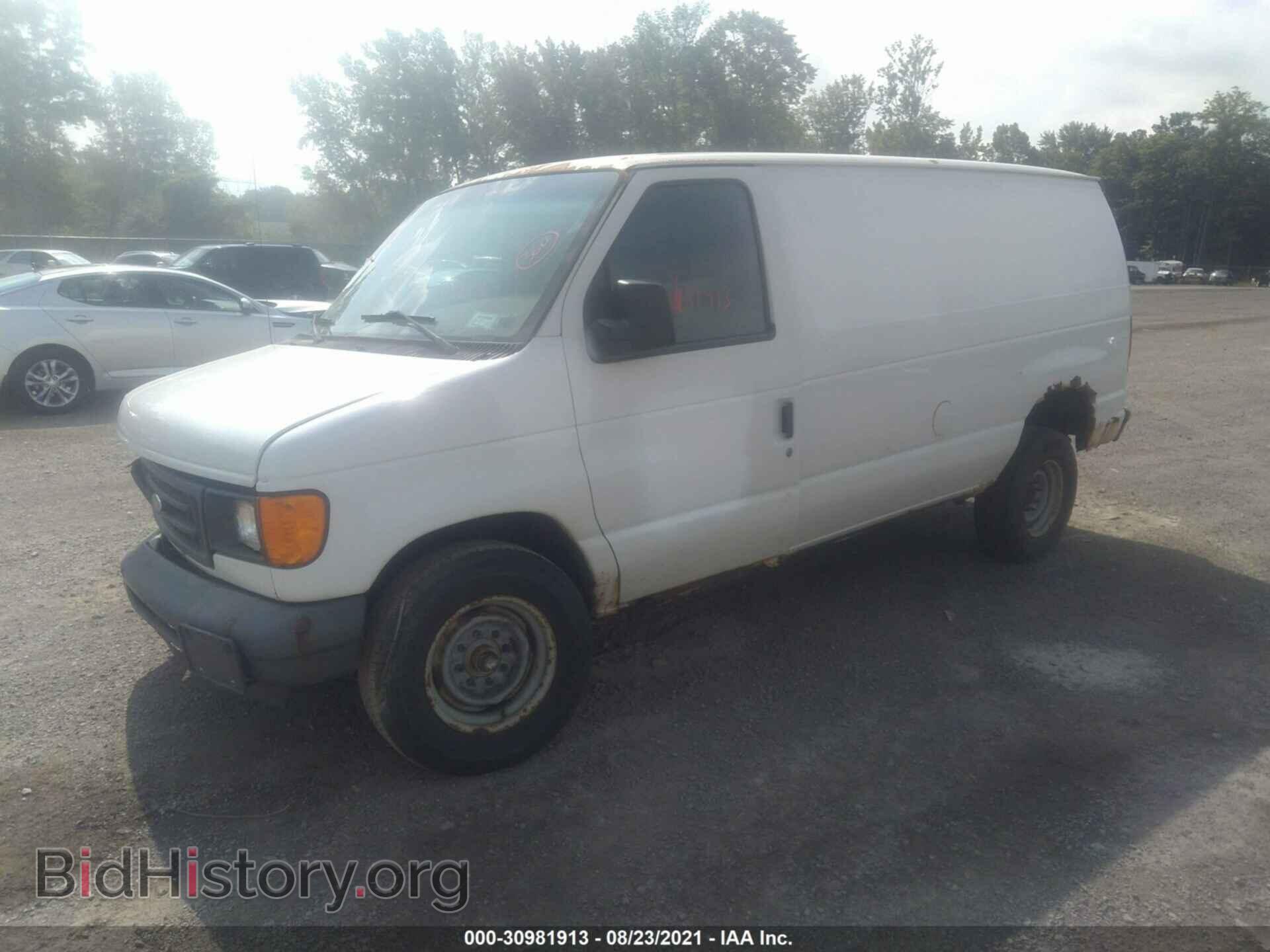 2006 FORD ECONOLINE CARGO VAN - VIN: 1FTNE24W66DA93318 - Фото 2