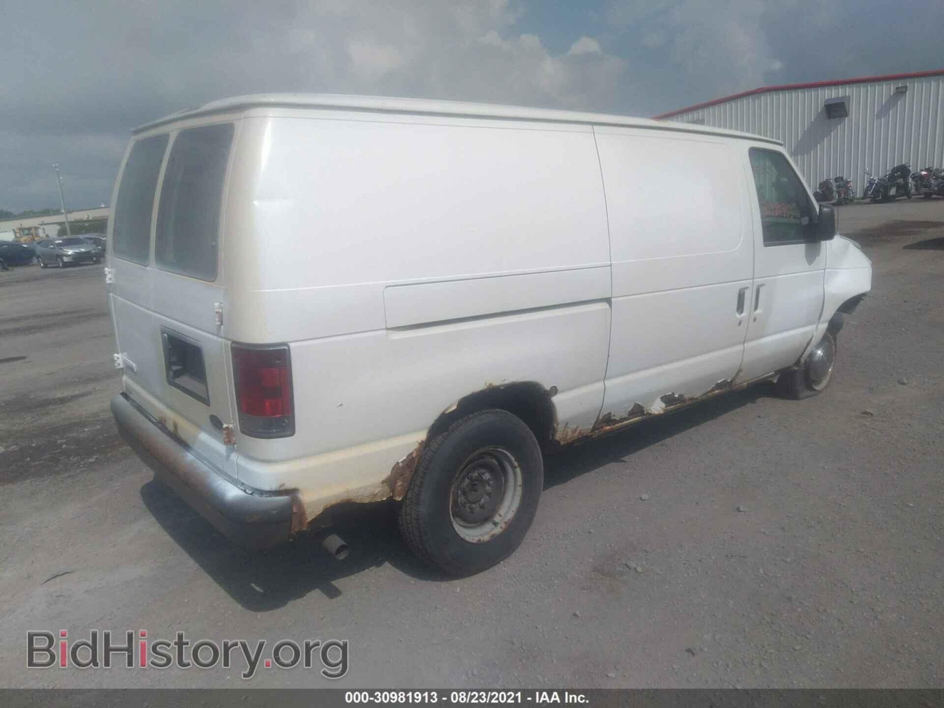 2006 FORD ECONOLINE CARGO VAN - VIN: 1FTNE24W66DA93318 - Фото 4