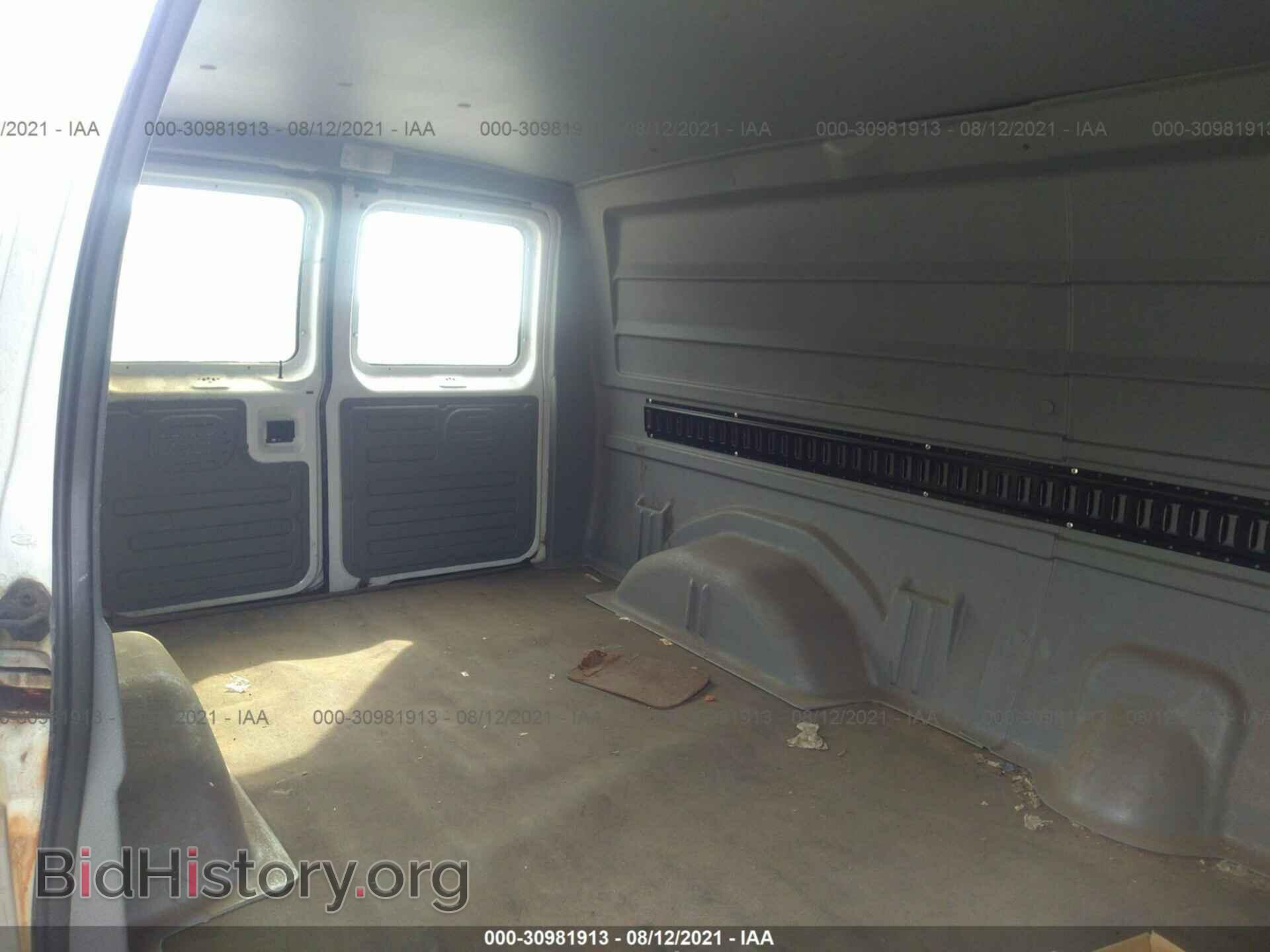 2006 FORD ECONOLINE CARGO VAN - VIN: 1FTNE24W66DA93318 - Фото 8