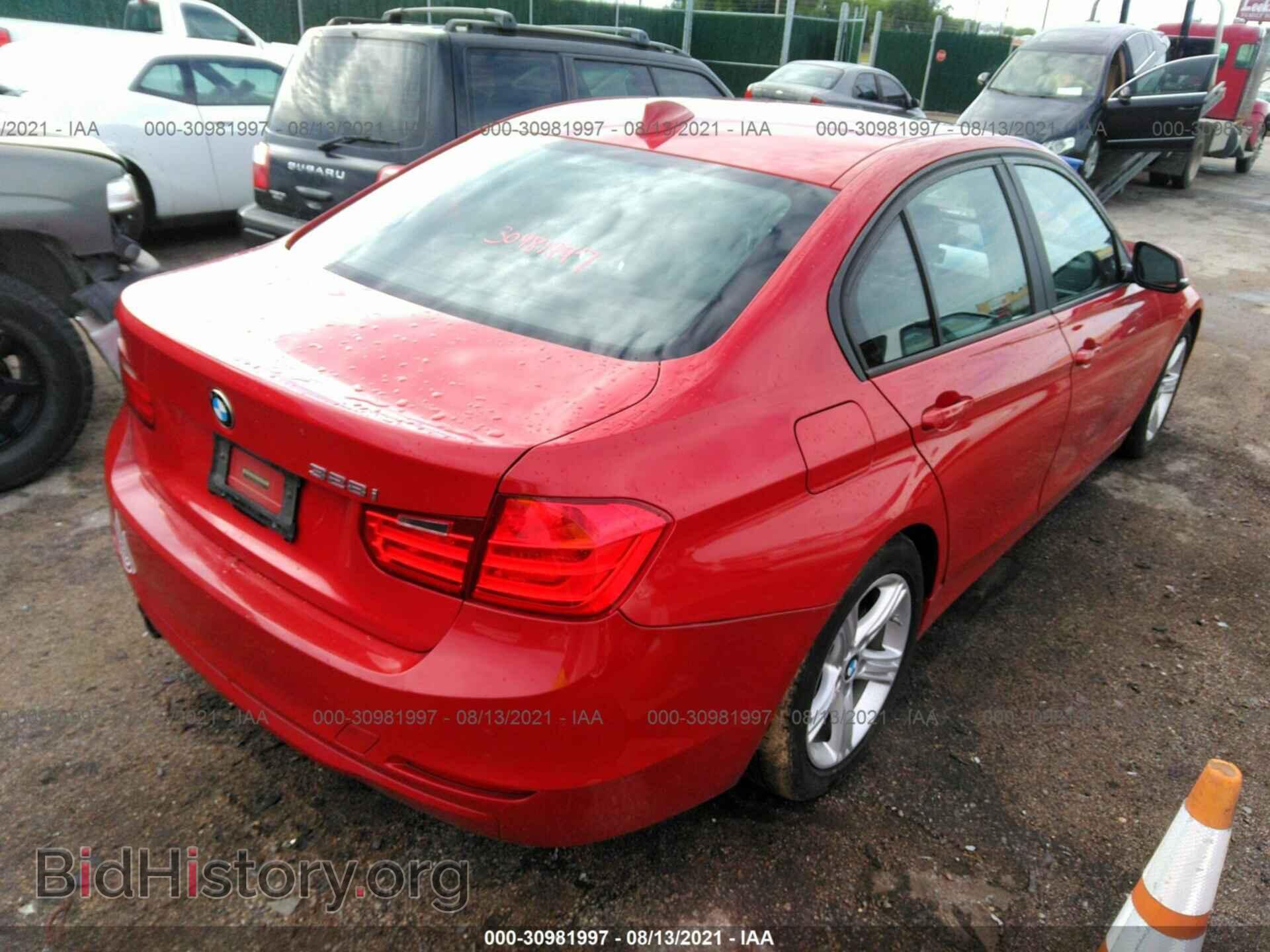 2013 BMW 3 SERIES - VIN: WBA3A5G59DNP18712 - Фото 4
