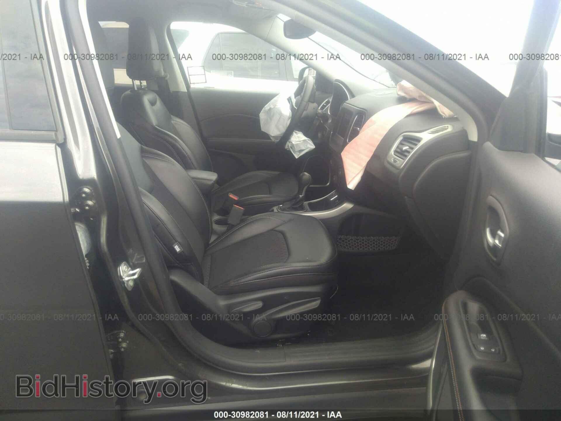 2018 JEEP COMPASS - VIN: 3C4NJCBB6JT420711 - Фото 5