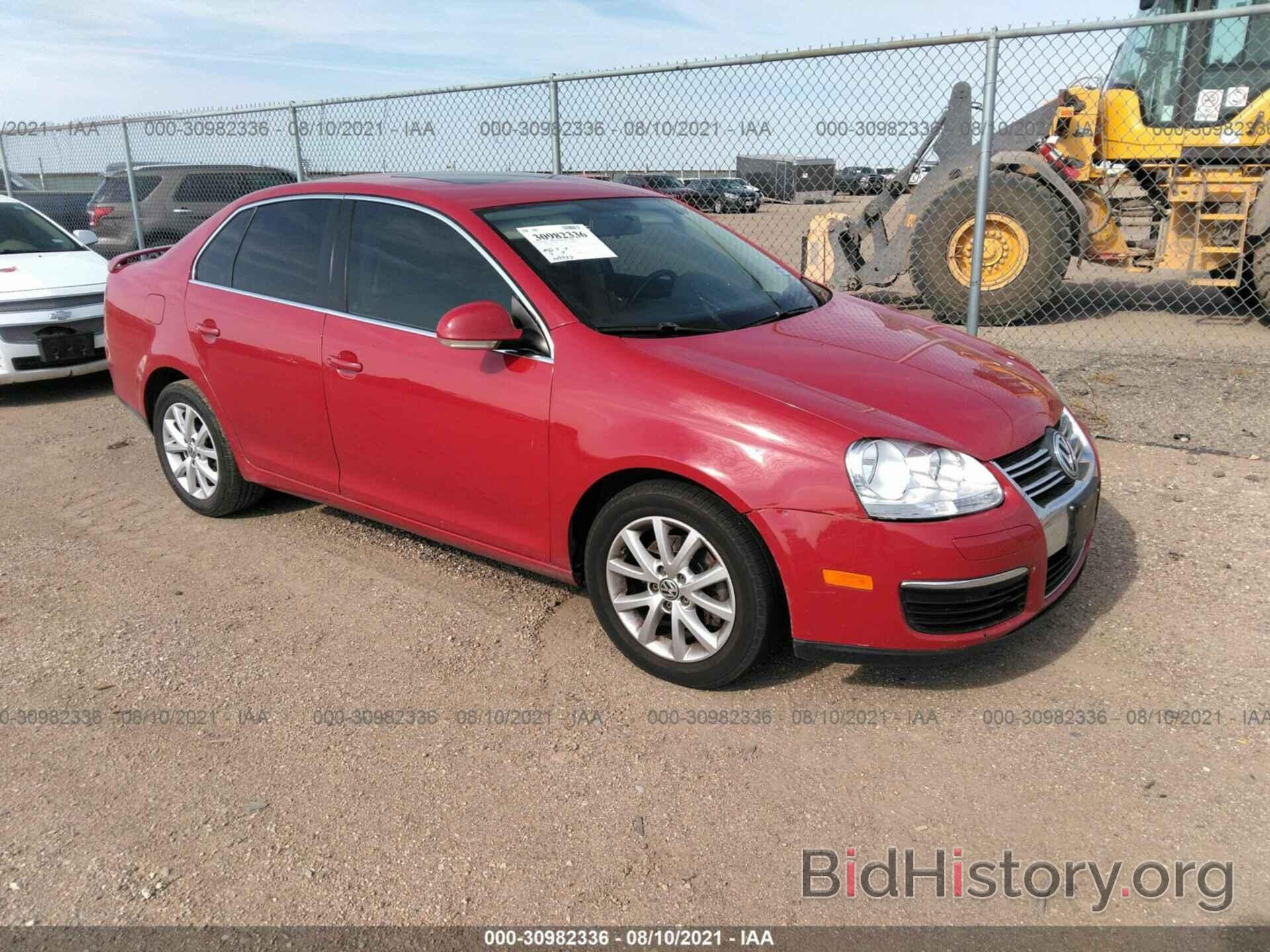 Фотография 3VWRX7AJ1AM043731 - VOLKSWAGEN JETTA SEDAN 2010