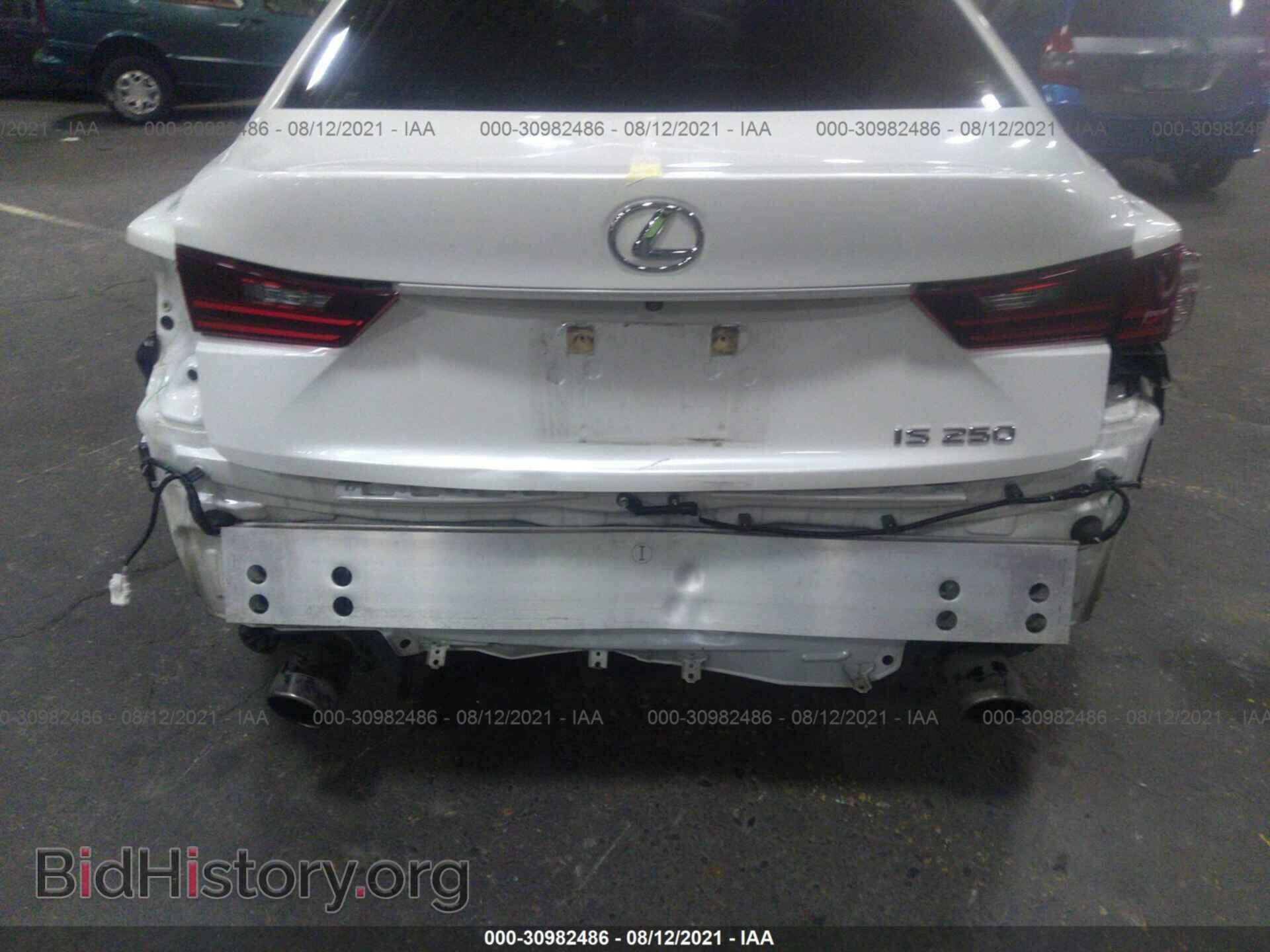 2015 LEXUS IS 250 - VIN: JTHBF1D27F5077239 - Фото 6