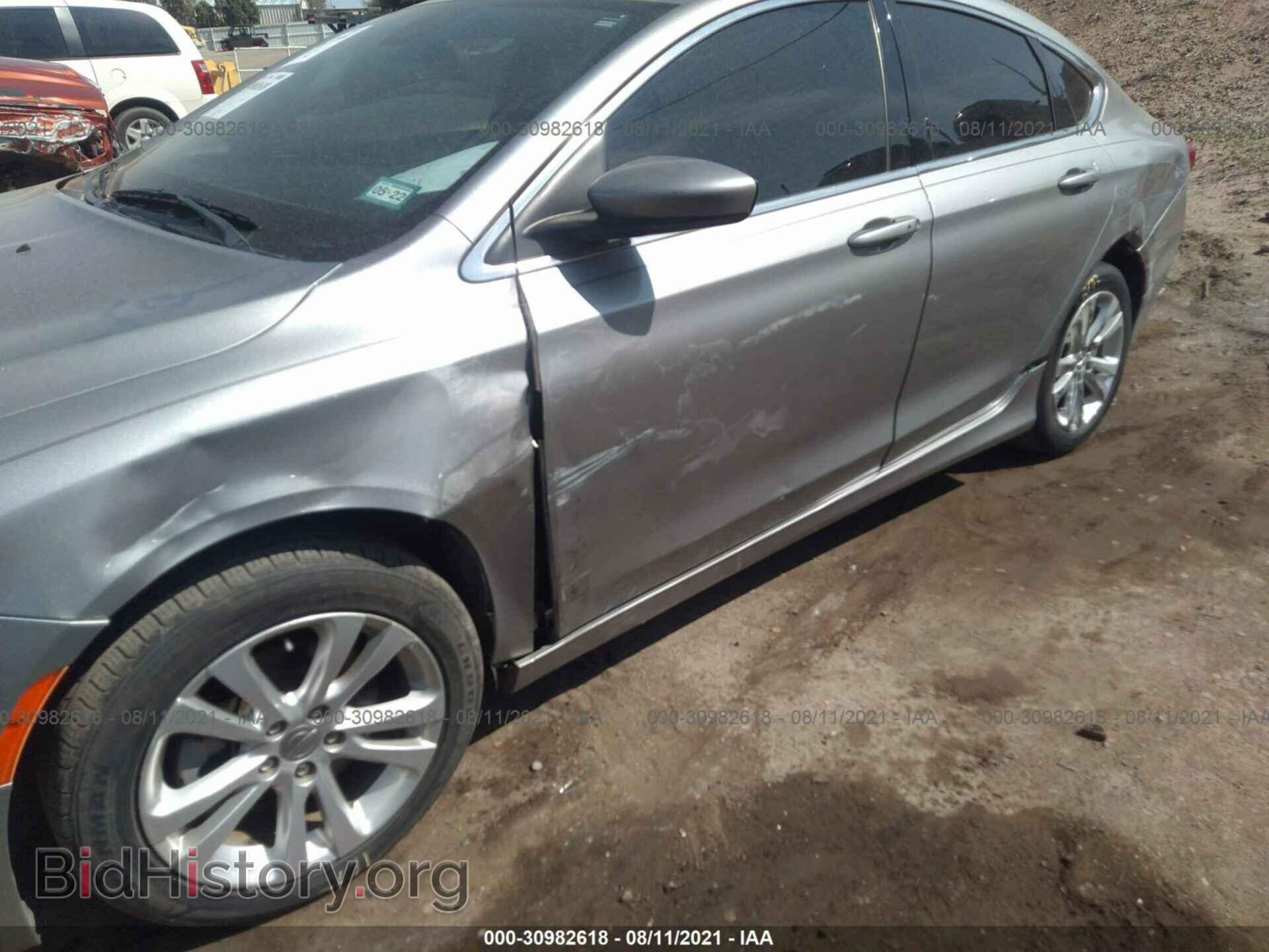 2016 CHRYSLER 200 - VIN: 1C3CCCAB4GN109309 - Фото 6