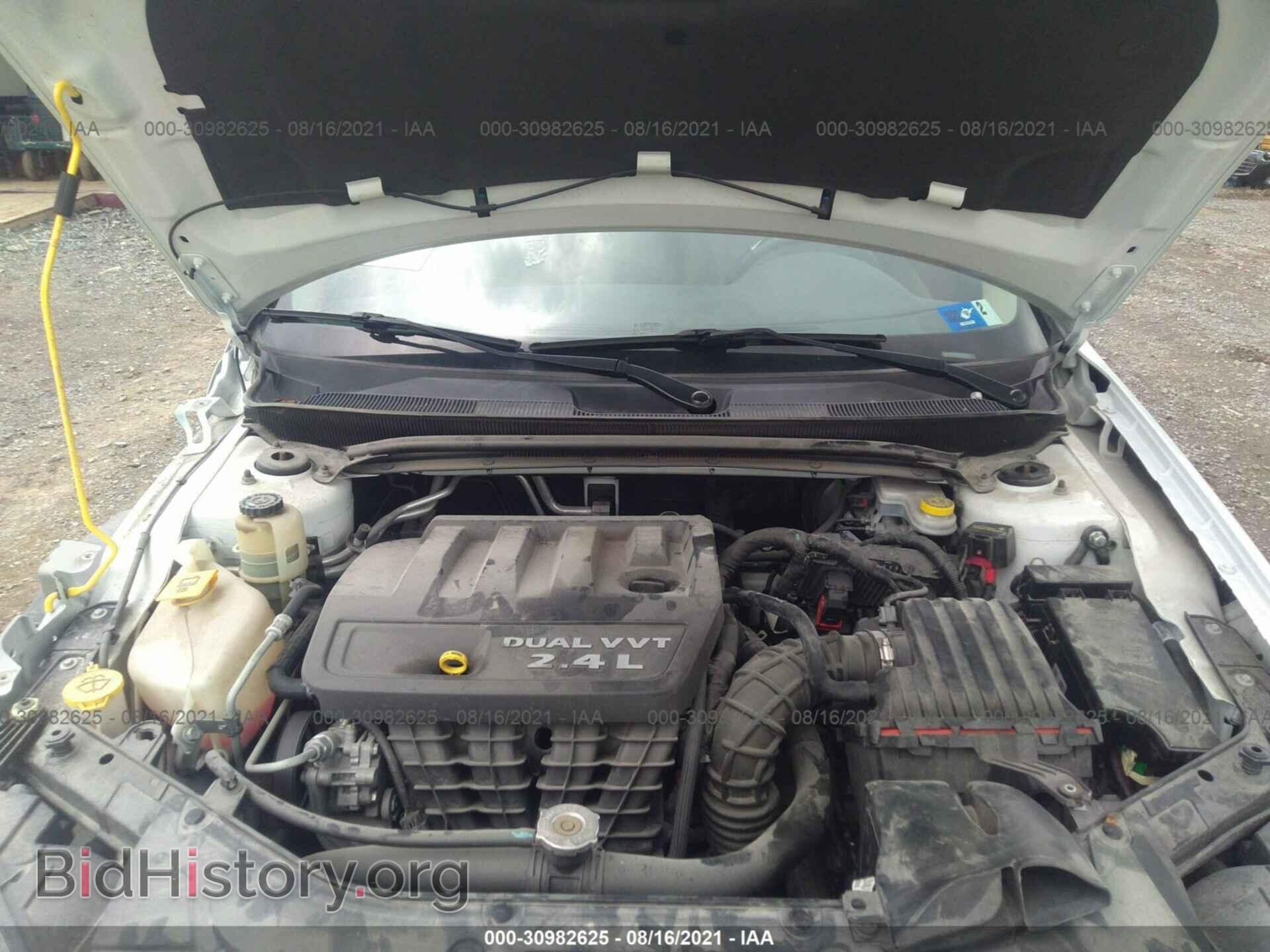 2012 CHRYSLER 200 - VIN: 1C3CCBBB5CN174088 - Фото 10