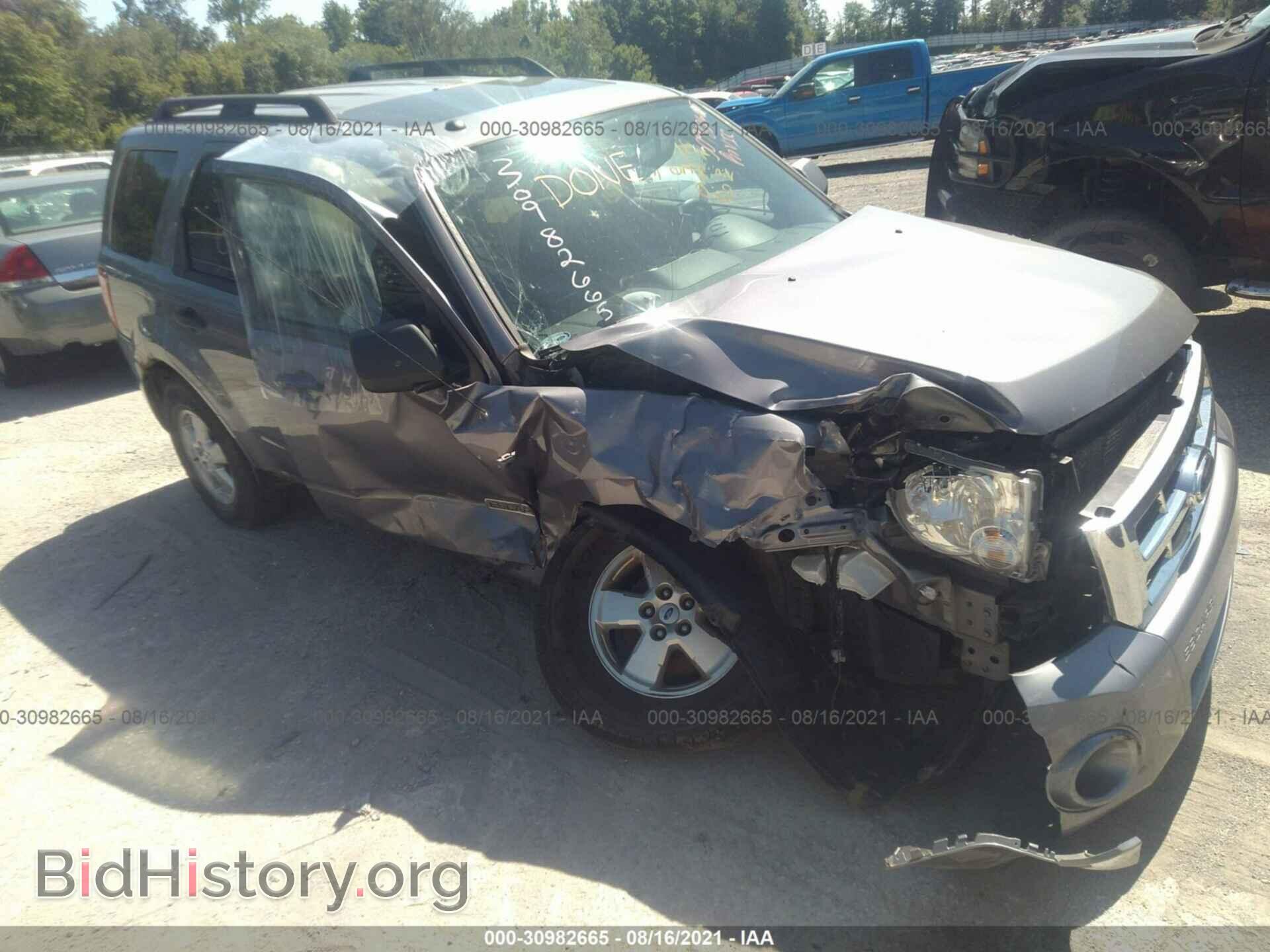 Фотография 1FMCU03108KA38796 - FORD ESCAPE 2008