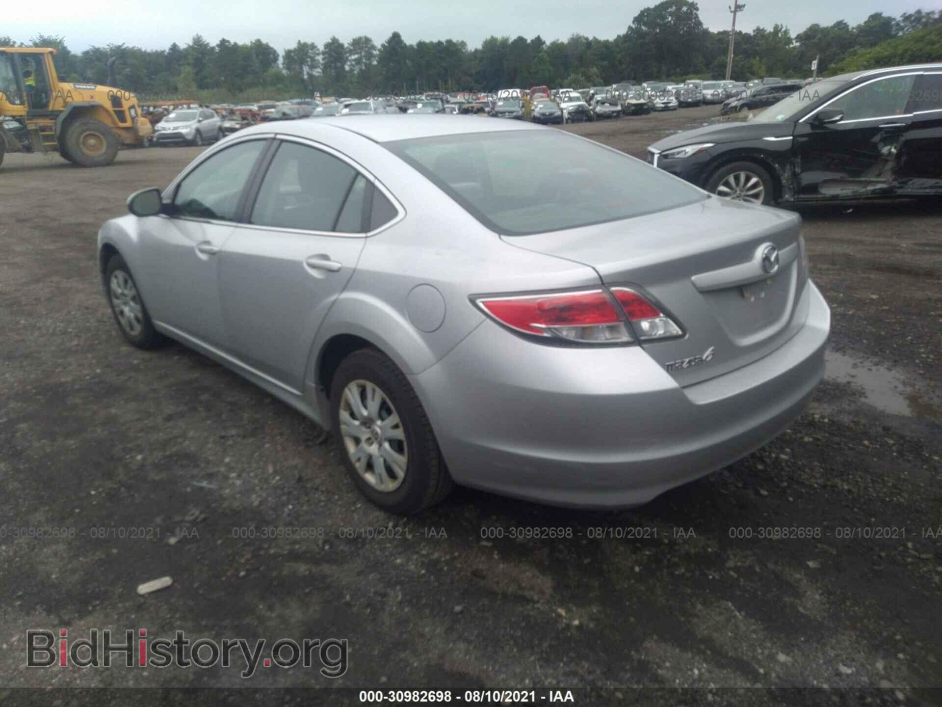 2009 MAZDA MAZDA6 - VIN: 1YVHP81A095M37477 - Фото 3