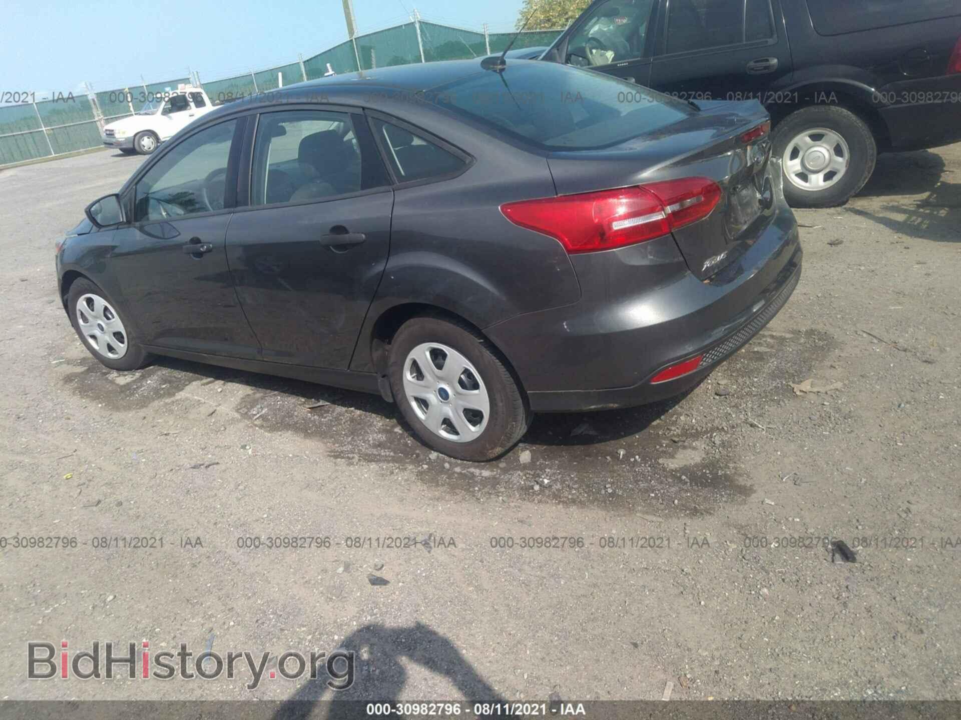 2017 FORD FOCUS - VIN: 1FADP3E28HL236680 - Фото 3