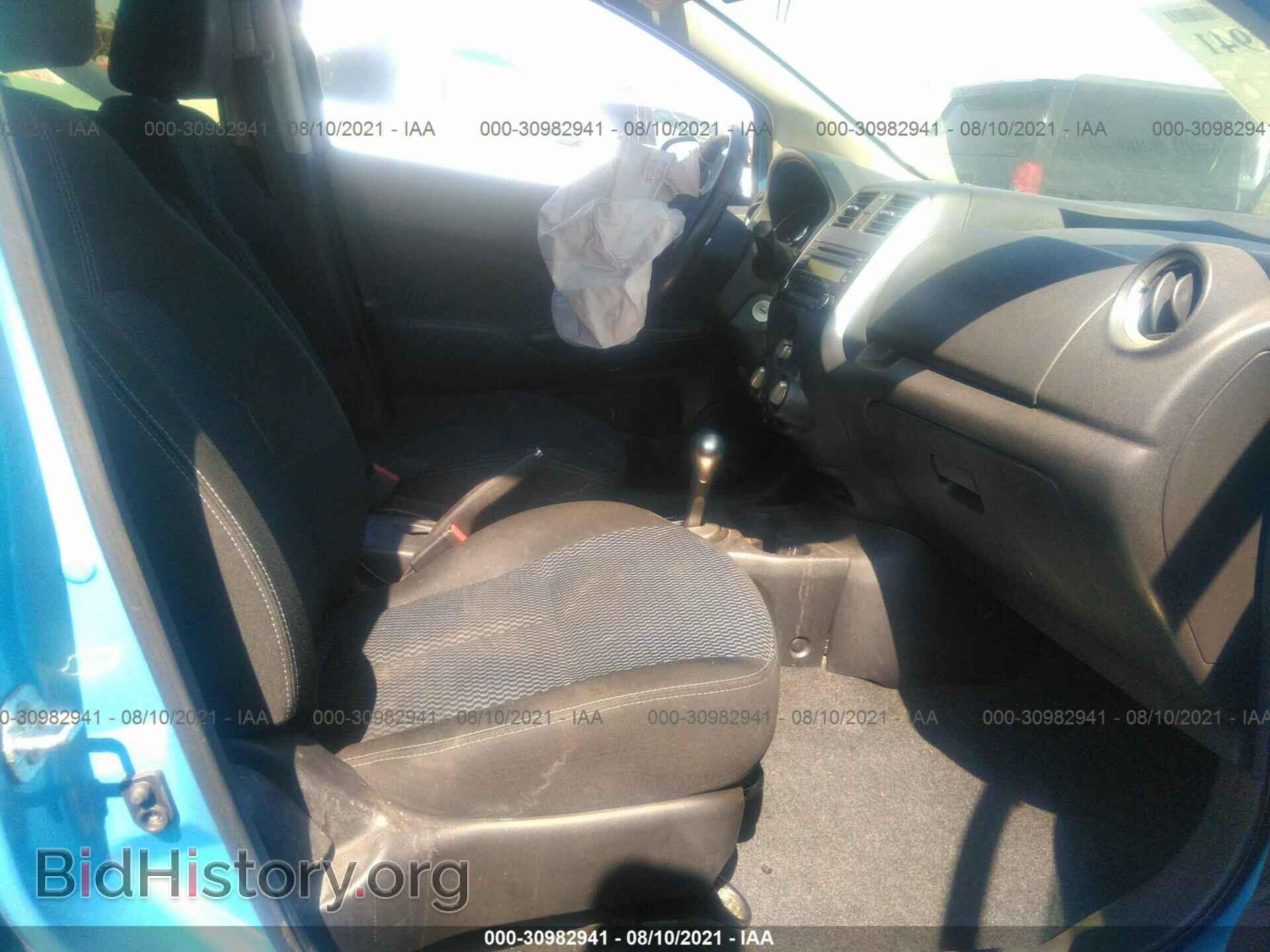 2014 NISSAN VERSA NOTE - VIN: 3N1CE2CP9EL395263 - Фото 5