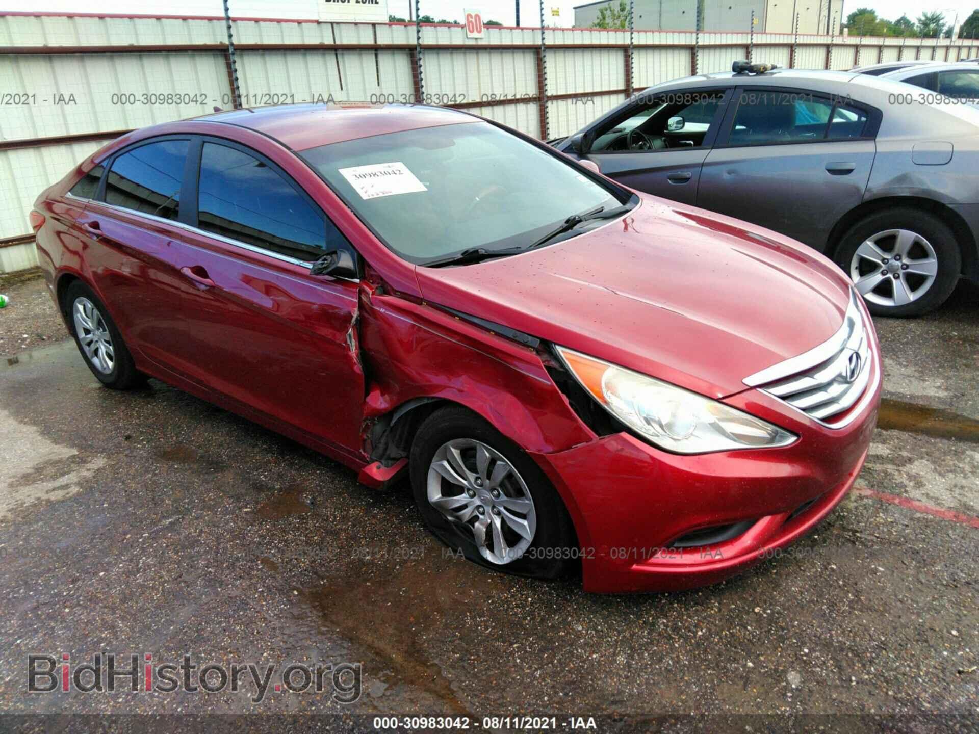 Photo 5NPEB4AC3BH071036 - HYUNDAI SONATA 2011