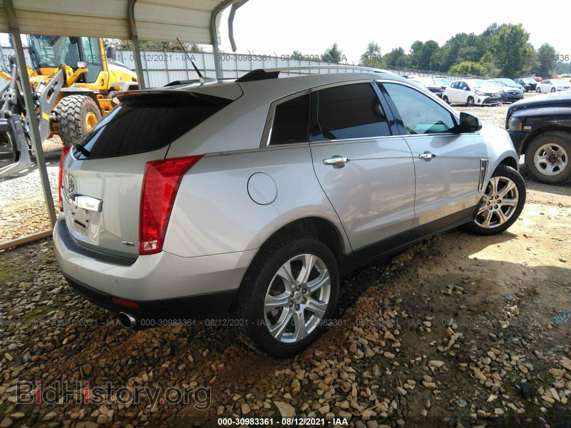 2013 CADILLAC SRX - VIN: 3GYFNDE3XDS512220 - Photo 4