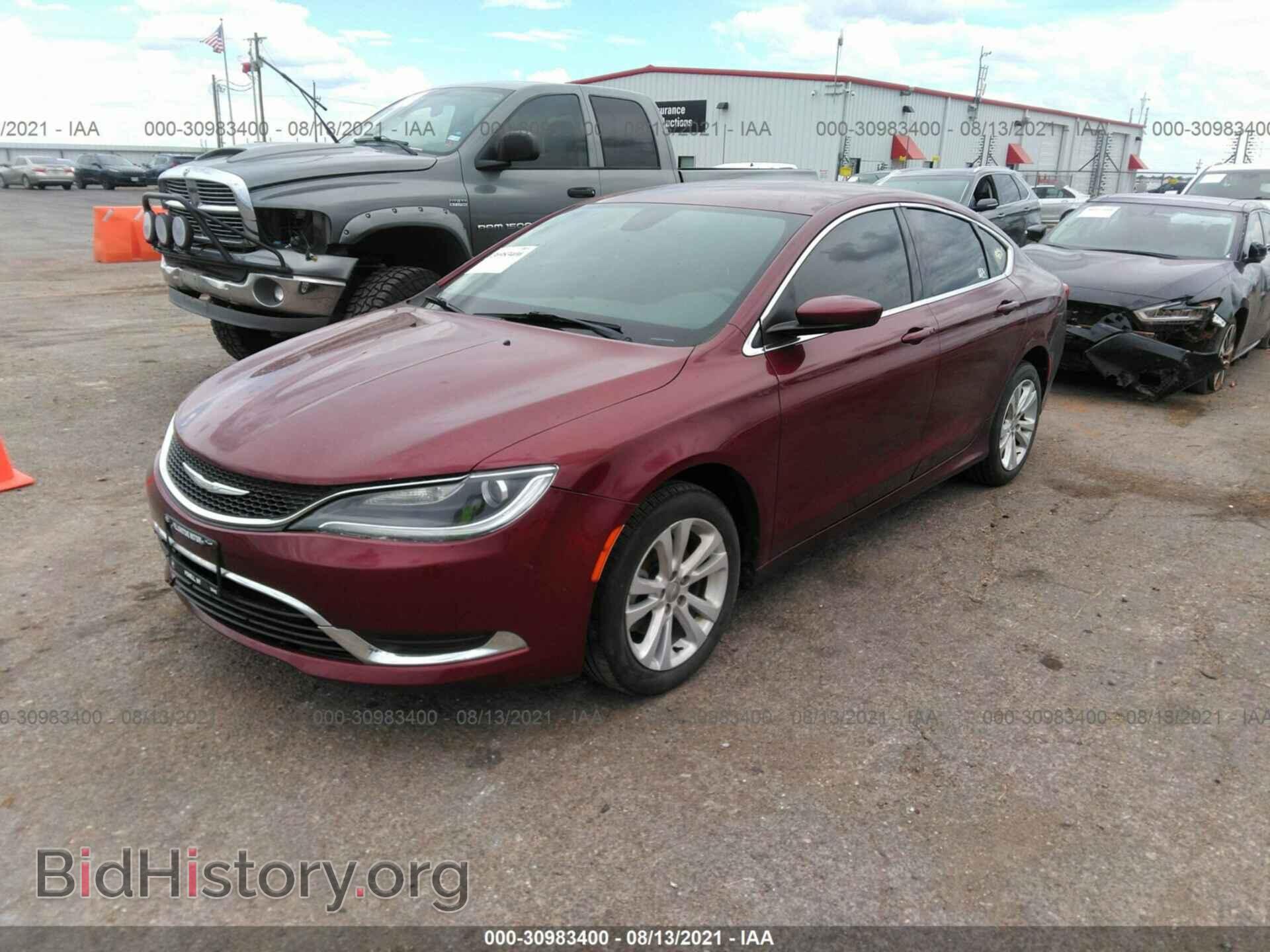 2015 CHRYSLER 200 - VIN: 1C3CCCAB0FN749354 - Фото 2