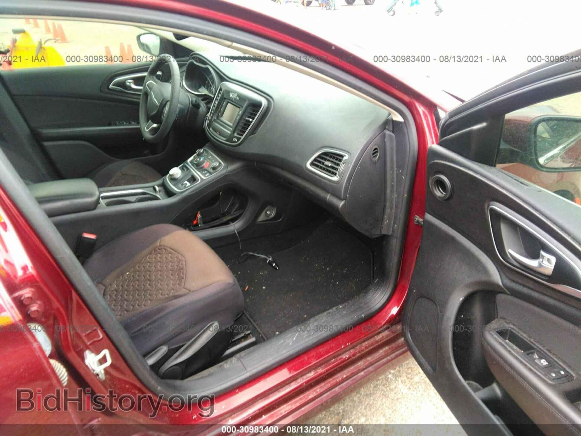 2015 CHRYSLER 200 - VIN: 1C3CCCAB0FN749354 - Фото 5