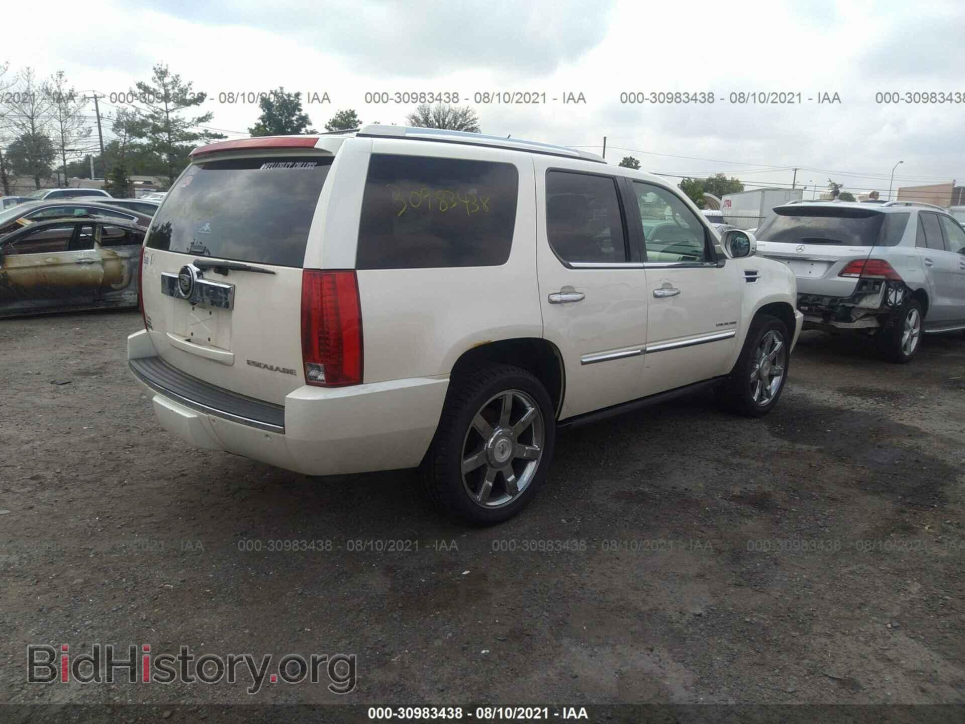 2010 CADILLAC ESCALADE - VIN: 1GYUKCEF7AR107192 - Фото 4