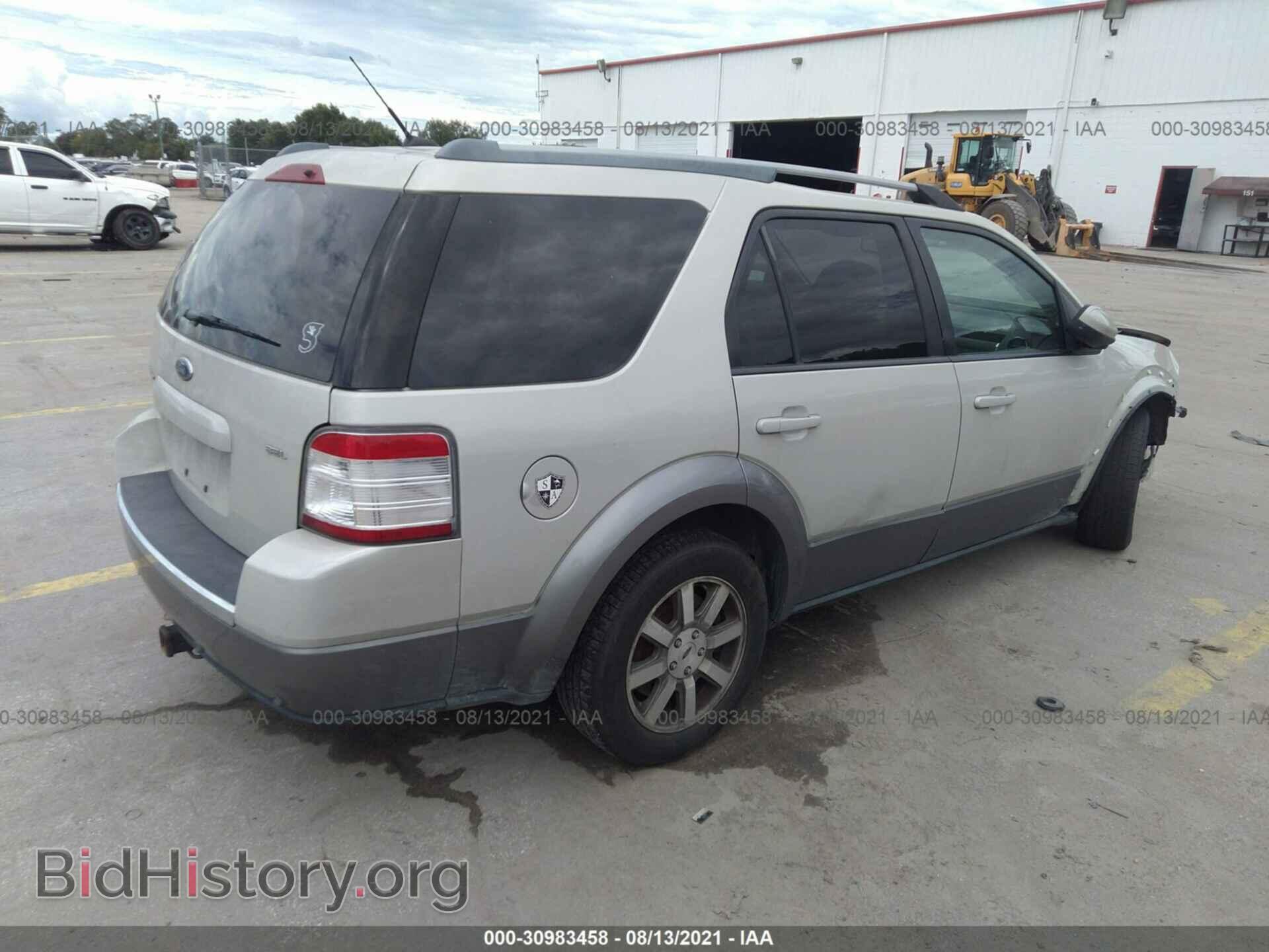 2008 FORD TAURUS X - VIN: 1FMDK02W98GA01675 - Фото 4