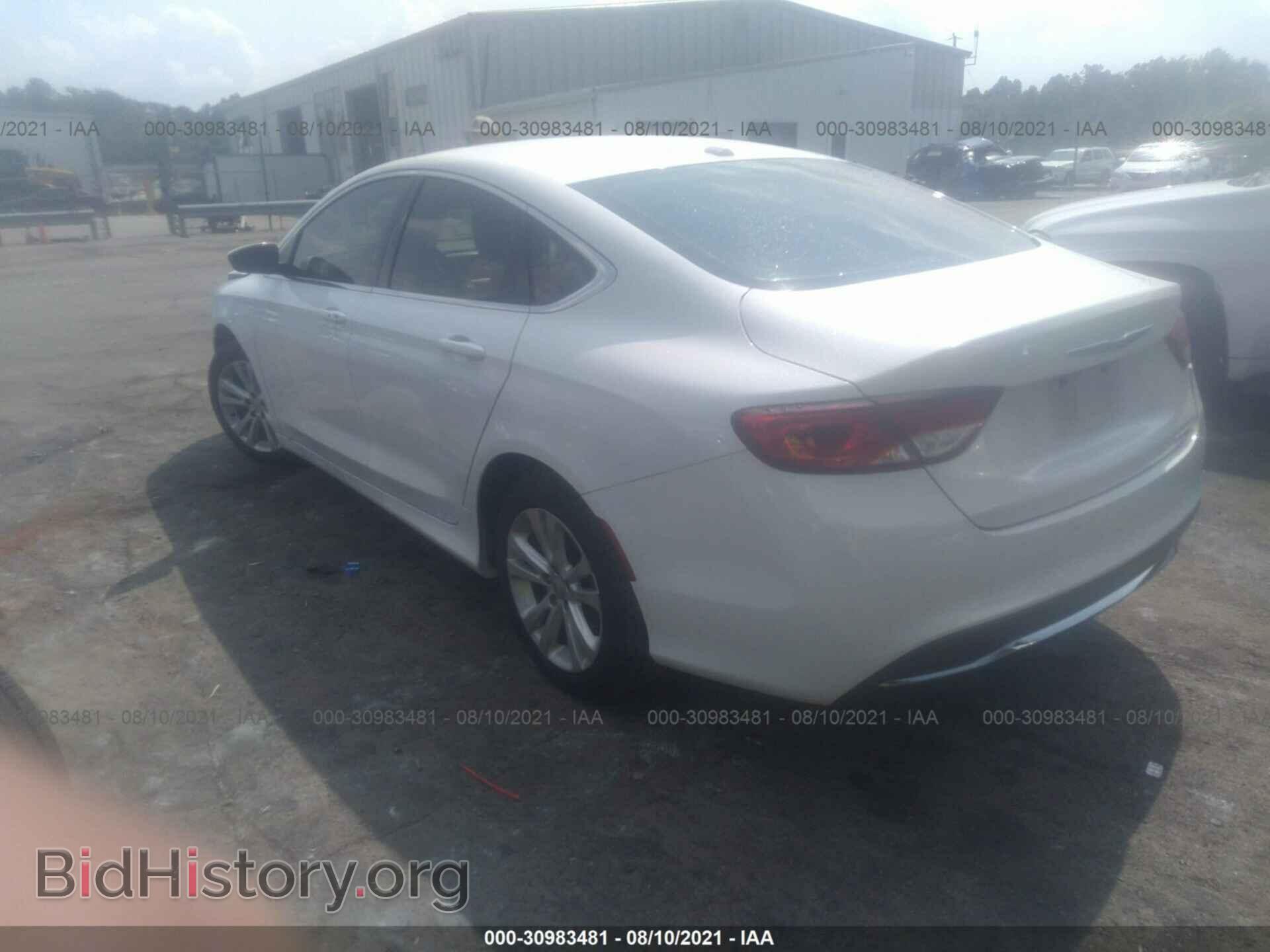 2015 CHRYSLER 200 - VIN: 1C3CCCAB7FN680923 - Photo 3