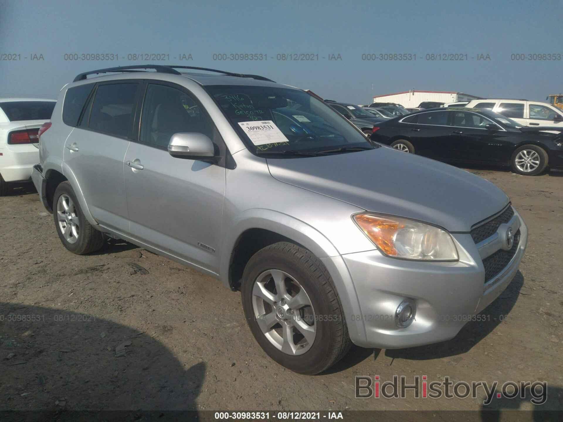 Photo JTMDK4DV4AD011442 - TOYOTA RAV4 2010