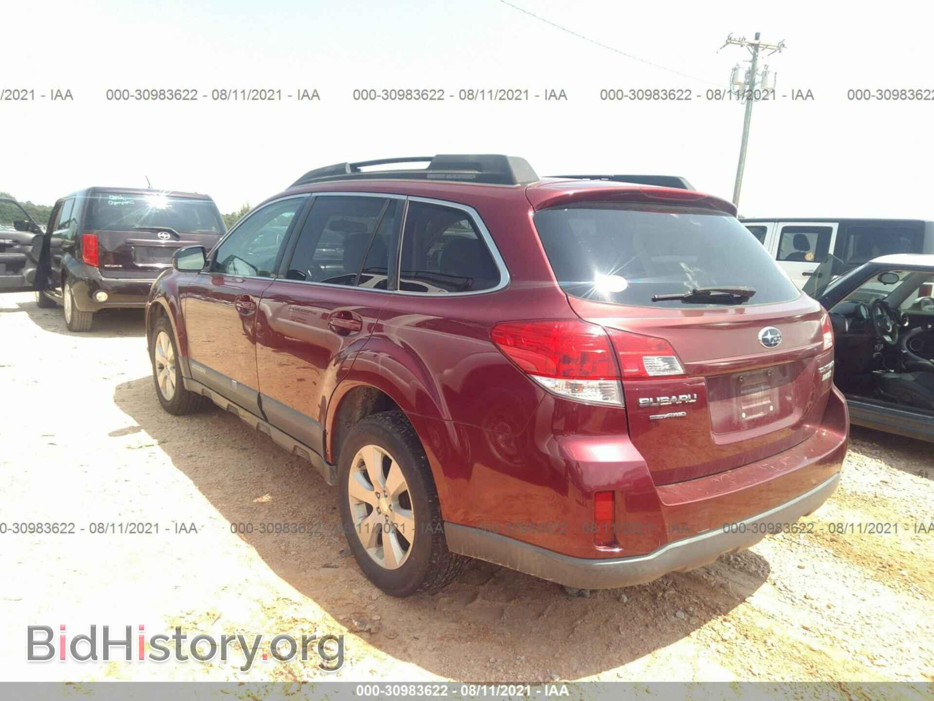 2011 SUBARU OUTBACK - VIN: 4S4BRBCC8B3315108 - Фото 3