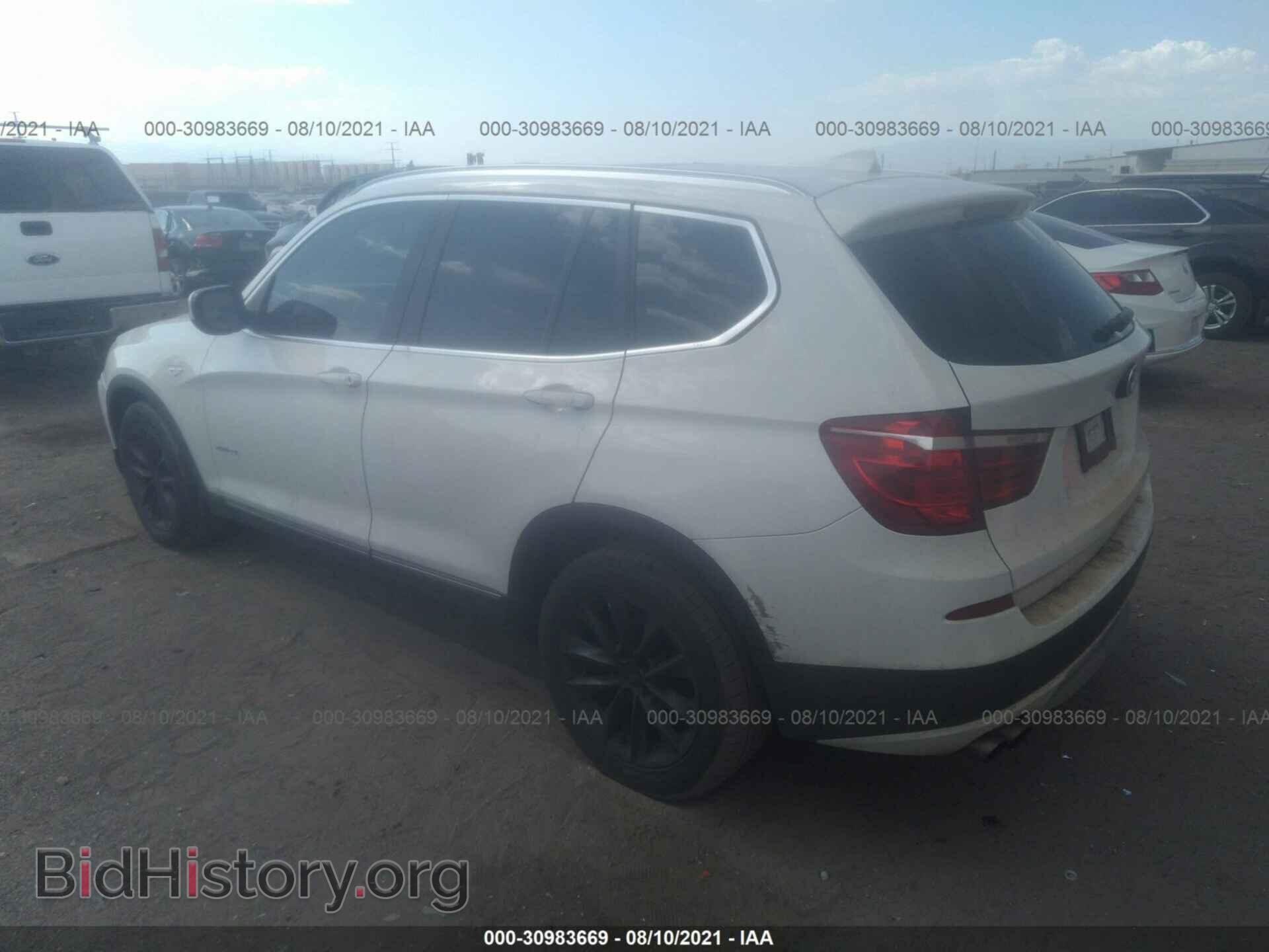 2011 BMW X3 - VIN: 5UXWX5C58BL714565 - Фото 3