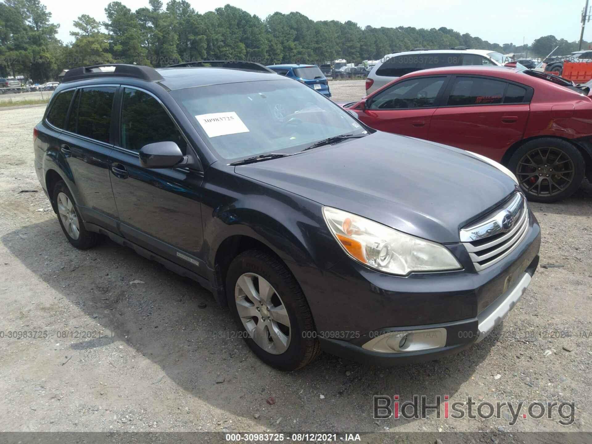 Photo 4S4BRBGC4B3332773 - SUBARU OUTBACK 2011