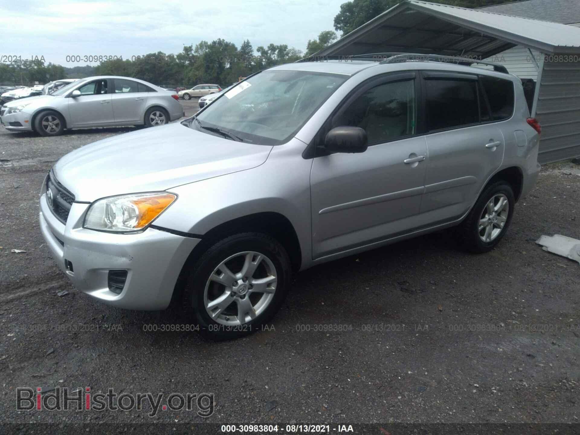 2011 TOYOTA RAV4 - VIN: 2T3BF4DV1BW106377 - Photo 2