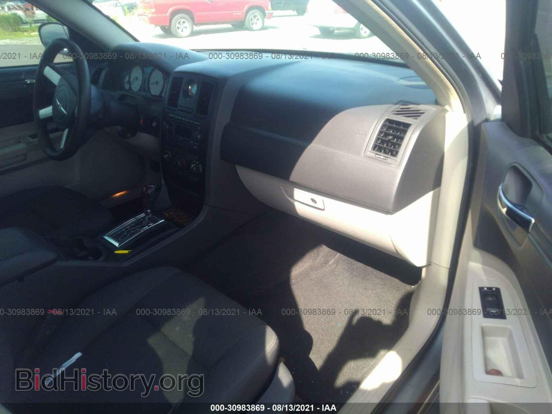 2007 CHRYSLER 300 - VIN: 2C3KA43R27H603758 - Фото 5