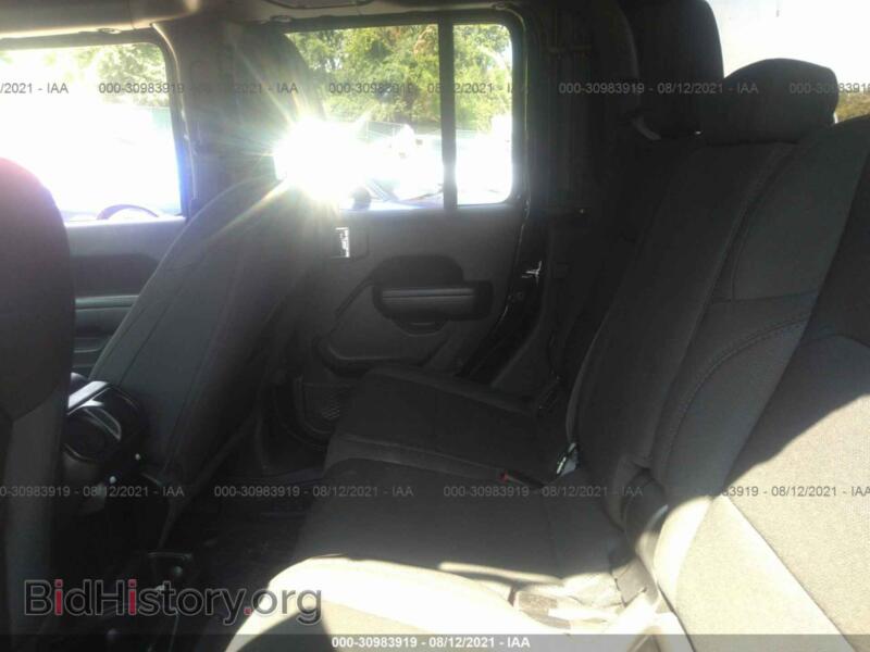 2021 Jeep GLADIATOR (VIN 1C6JJTAG3ML569578) — фото 8 из 11