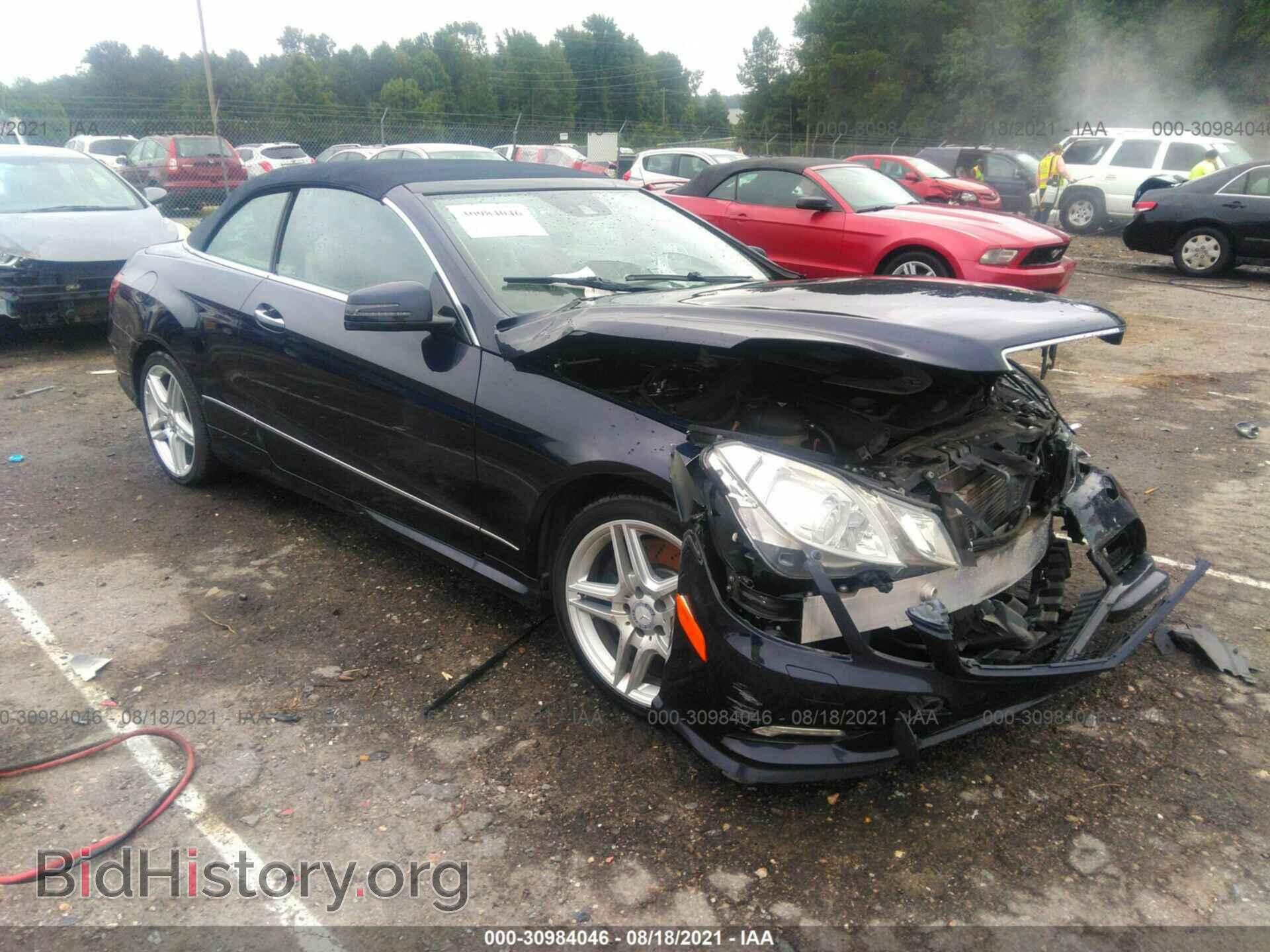 Photo WDDKK7CFXBF058098 - MERCEDES-BENZ E-CLASS 2011