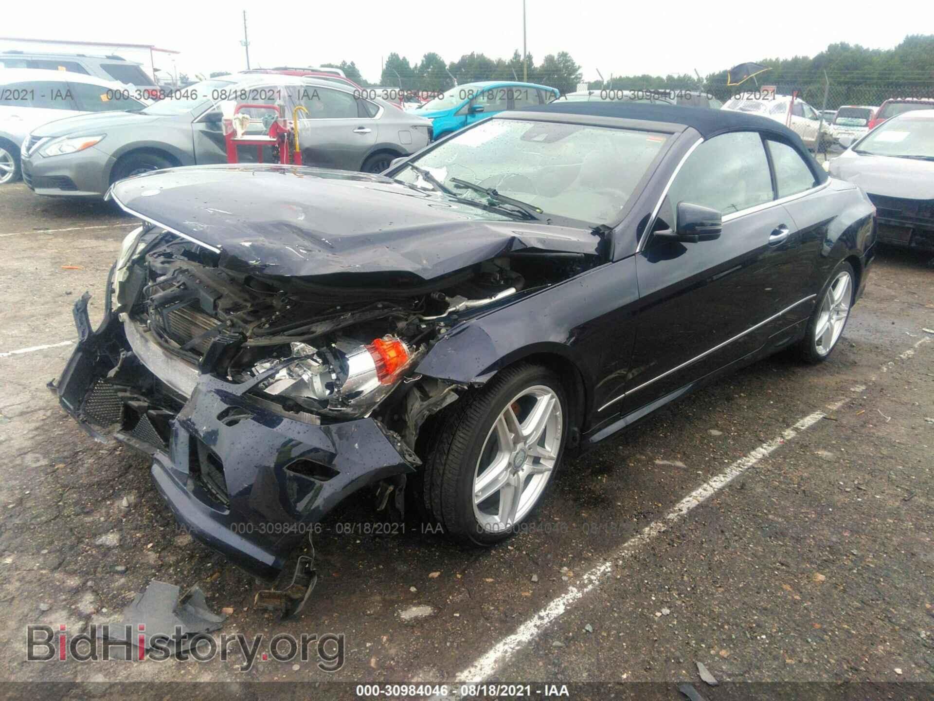 2011 MERCEDES-BENZ E-CLASS - VIN: WDDKK7CFXBF058098 - Фото 2