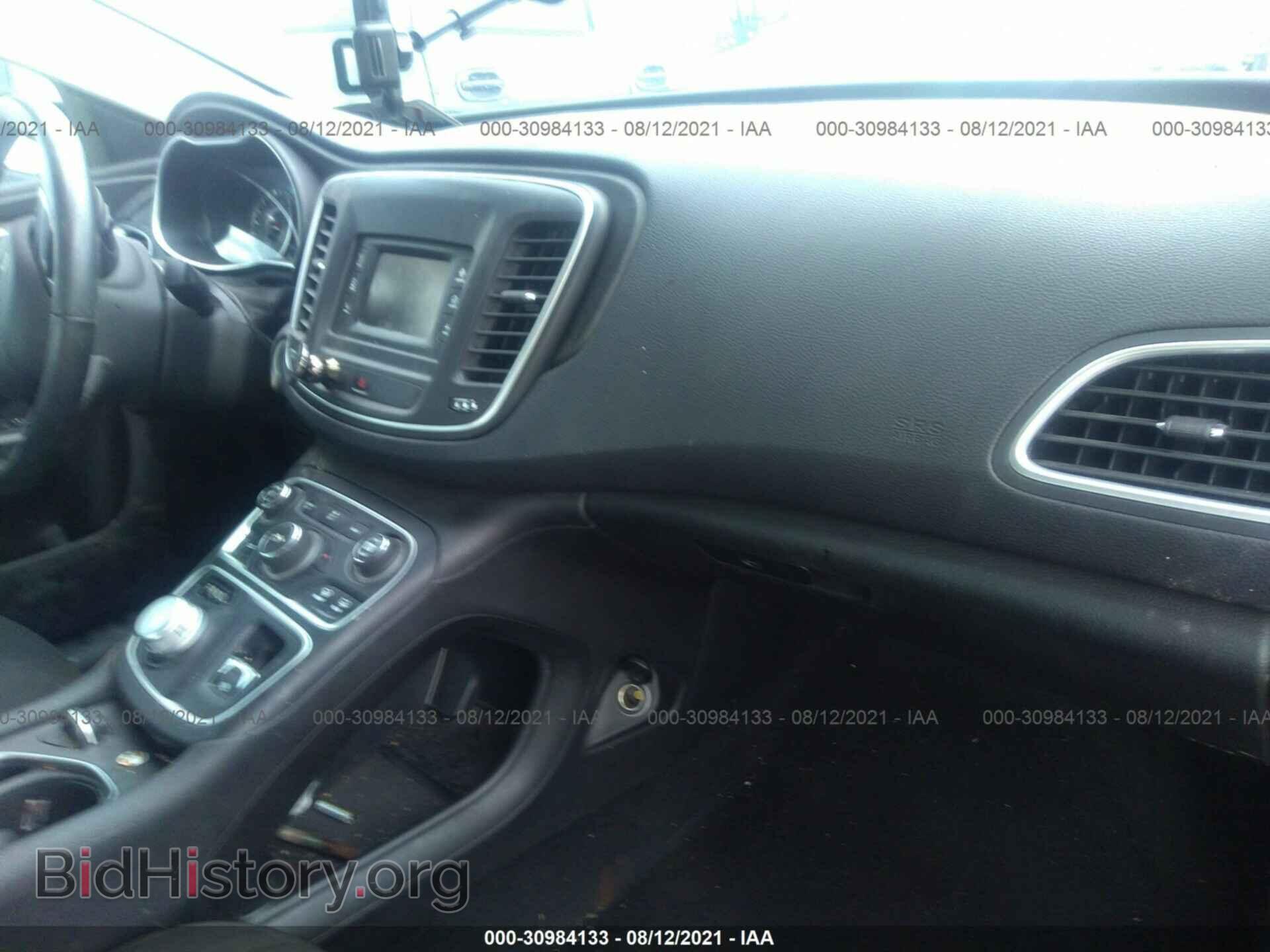 2015 CHRYSLER 200 - VIN: 1C3CCCAB0FN504084 - Фото 5