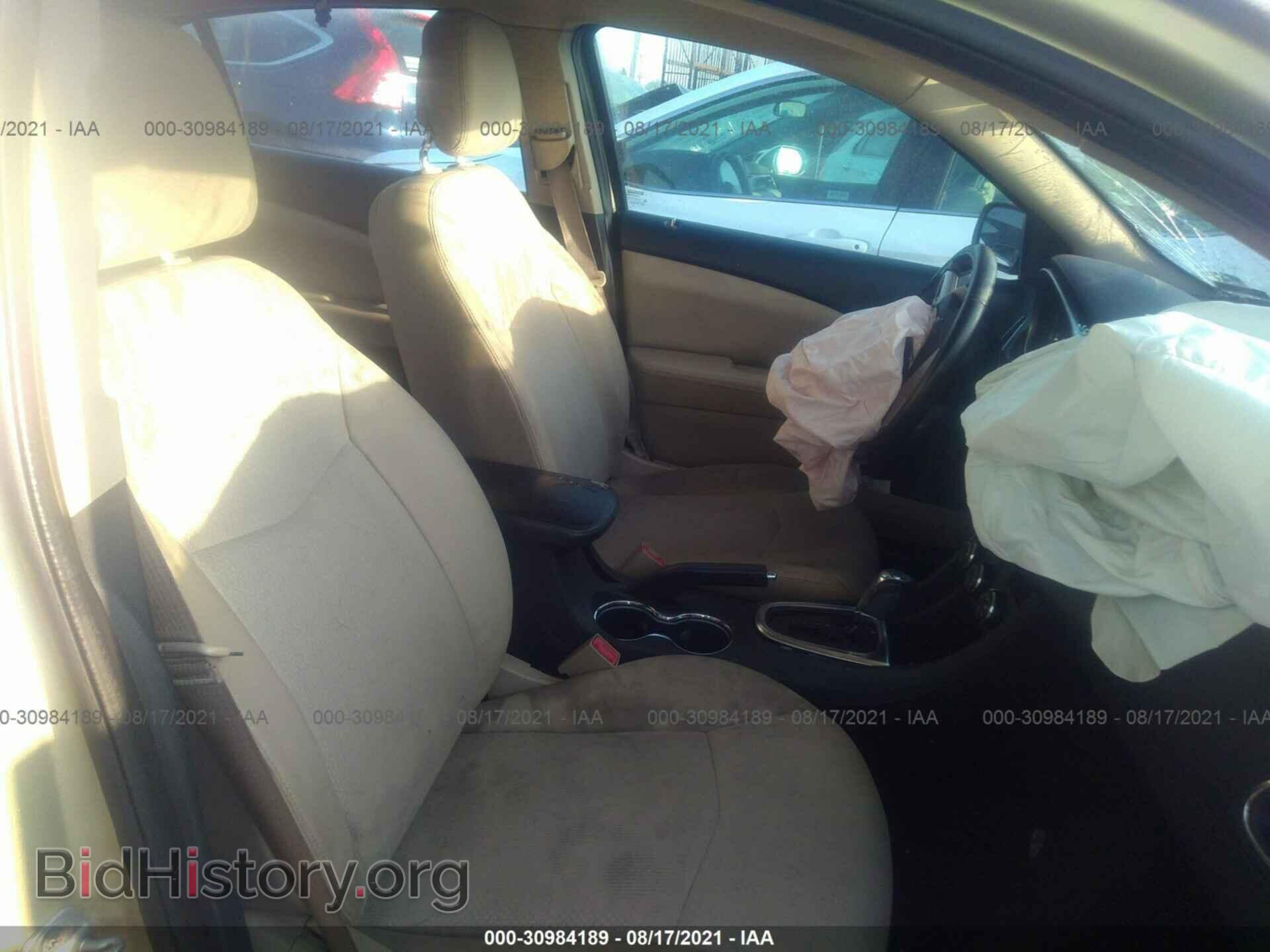 2011 CHRYSLER 200 - VIN: 1C3BC1FB6BN514329 - Фото 5