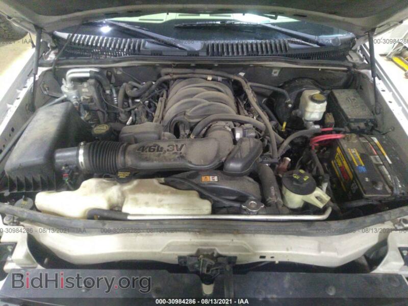 2006 Ford EXPLORER (VIN 1FMEU75816UB40024) — photo 10 of 11