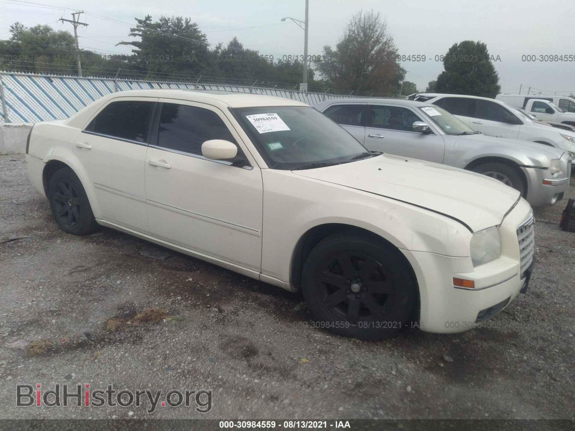Фотография 2C3LA53G76H530832 - CHRYSLER 300 2006