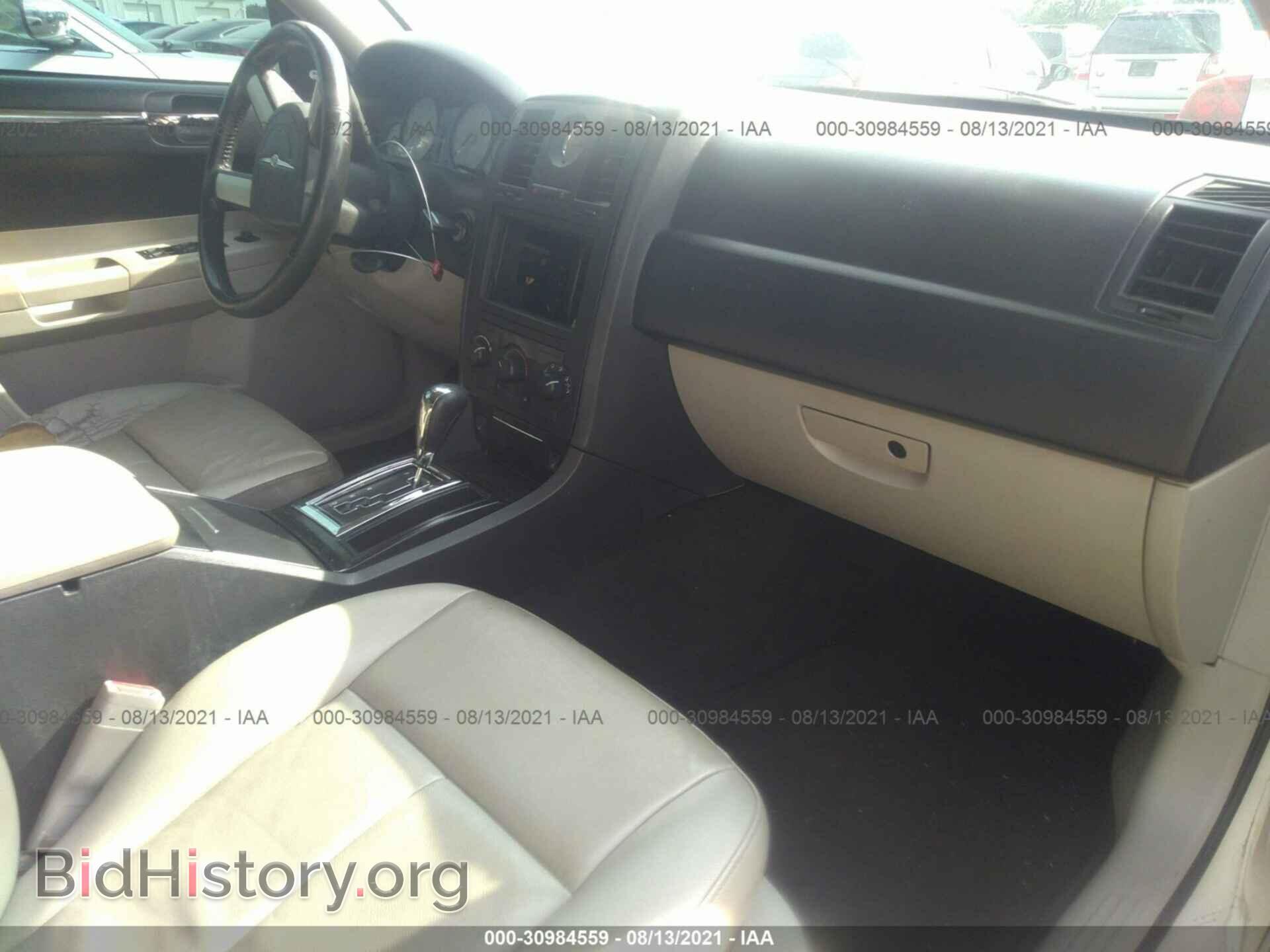 2006 CHRYSLER 300 - VIN: 2C3LA53G76H530832 - Фото 5