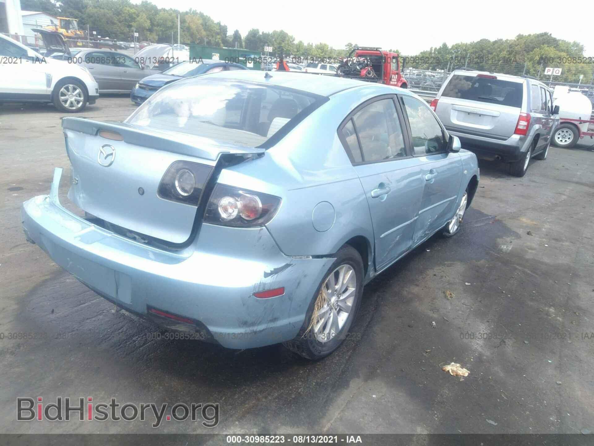 2007 MAZDA MAZDA3 - VIN: JM1BK32F571637430 - Фото 4