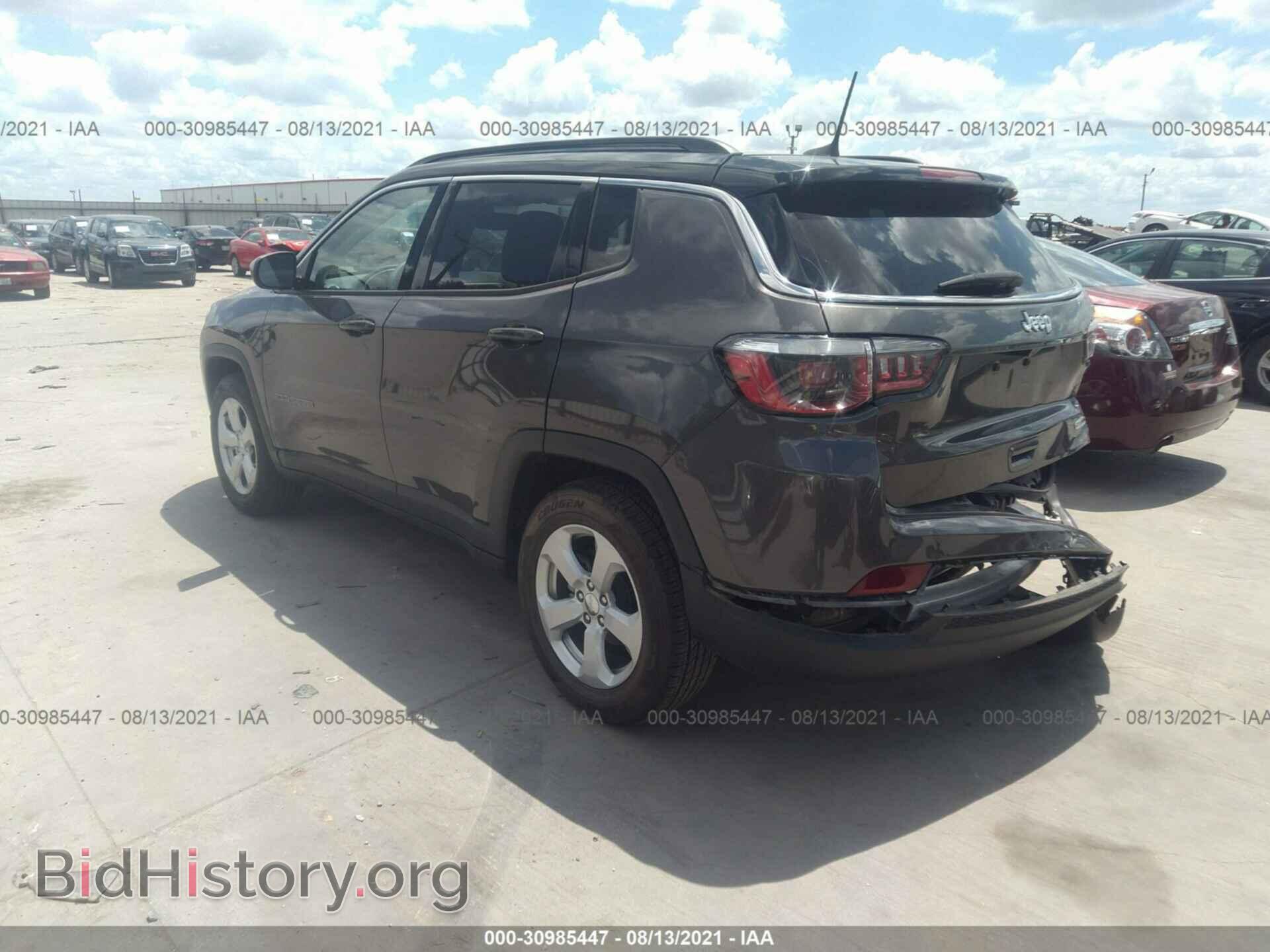 2018 JEEP COMPASS - VIN: 3C4NJCBB4JT272218 - Фото 3